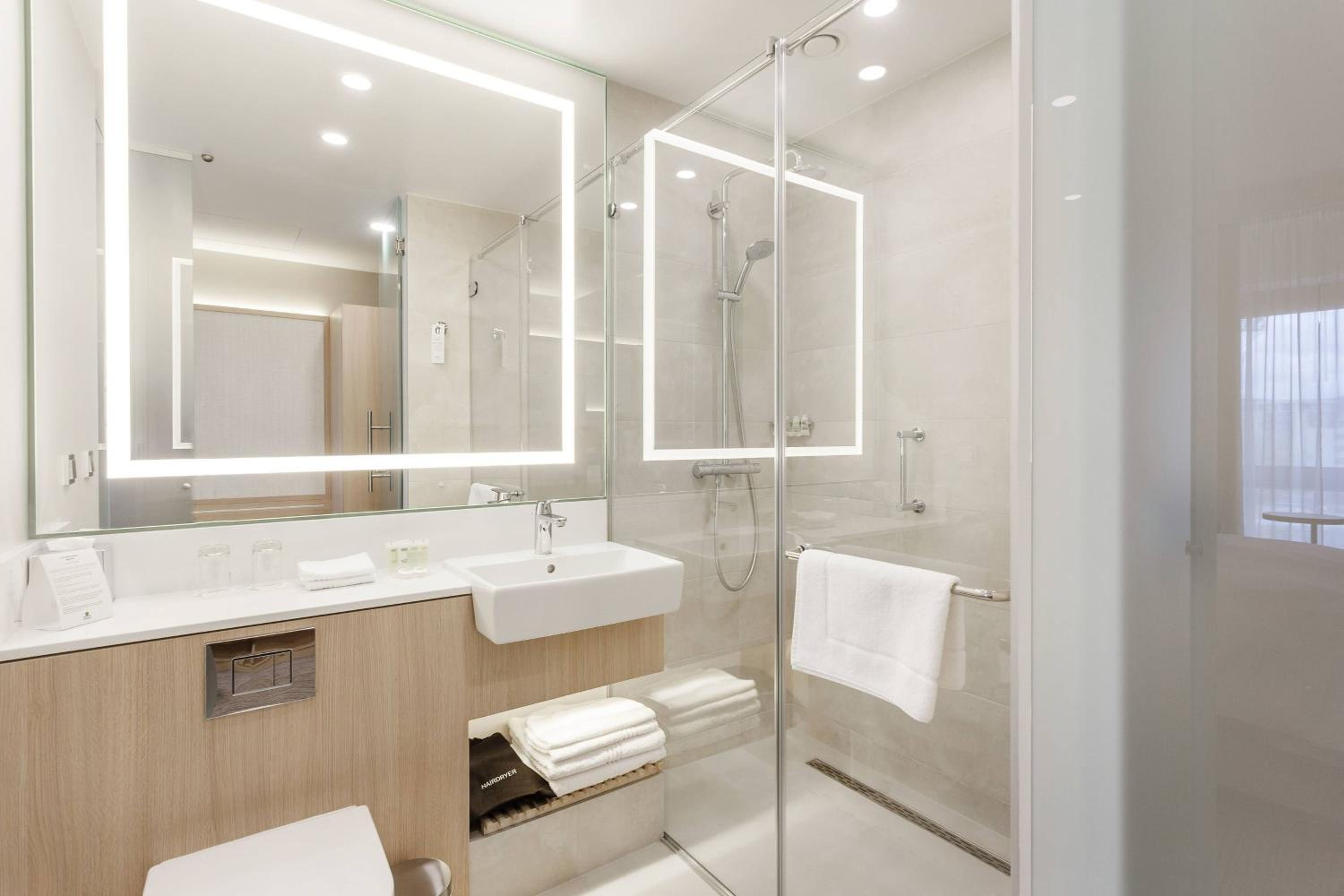 King Guest Room