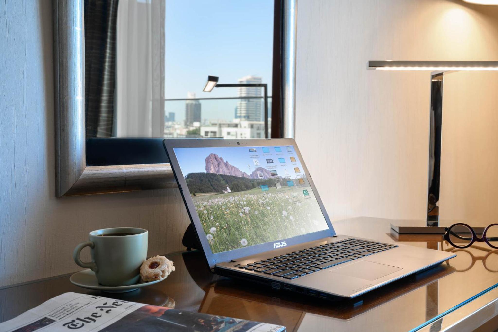 Superior Room with Balcony and City View