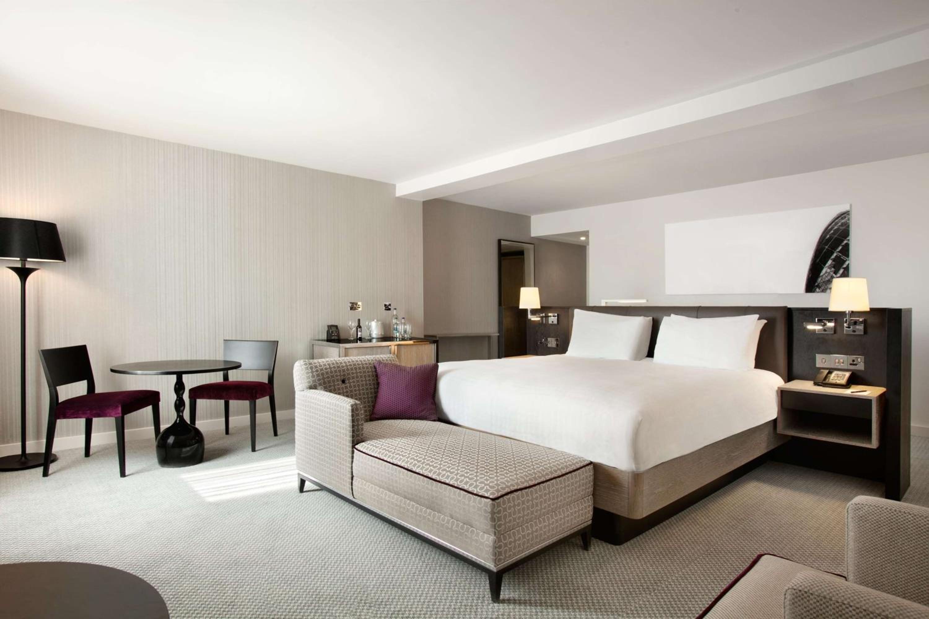 Junior Suite - Lounge Access 