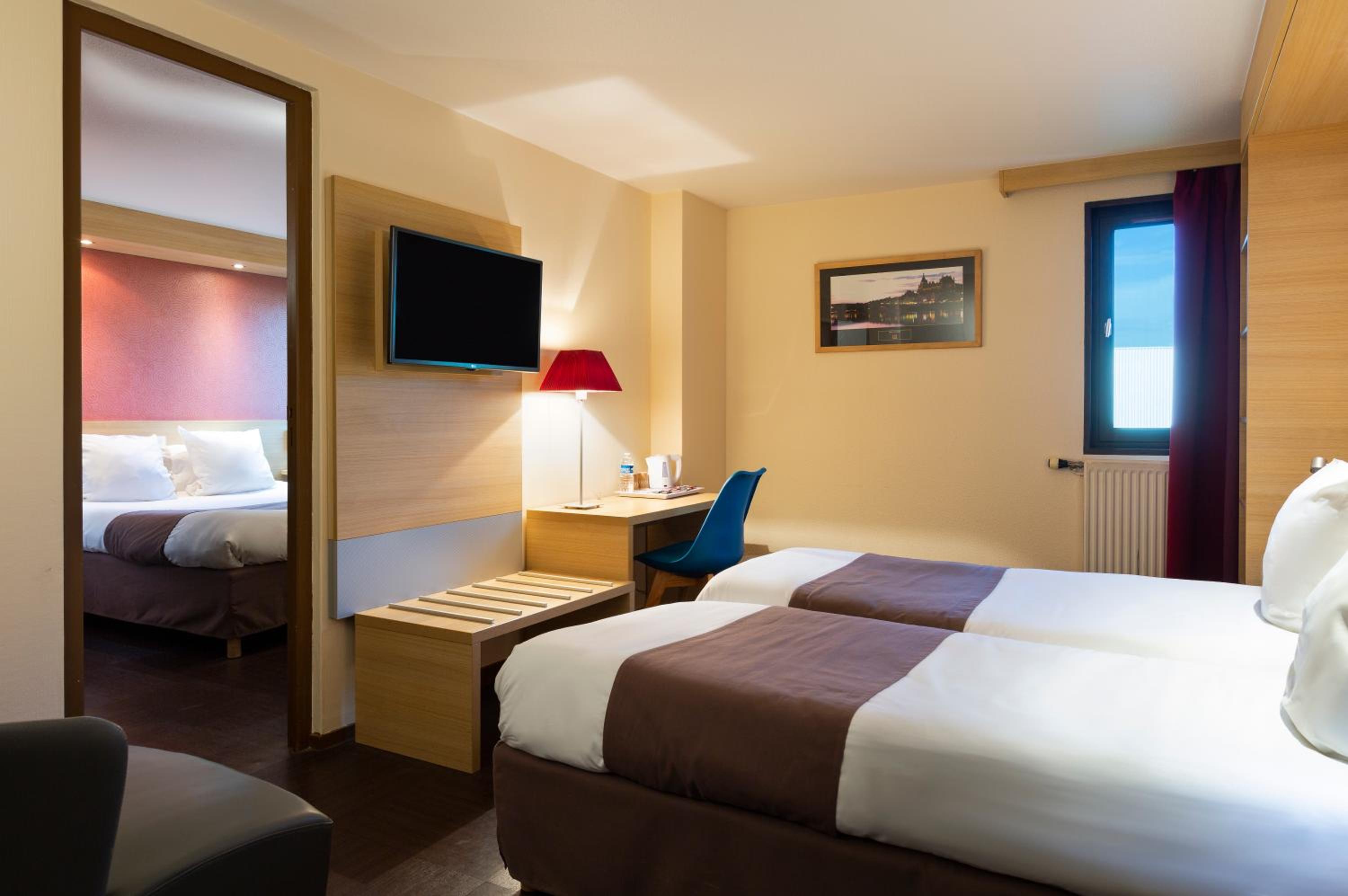 Twin Room - Non-Smoking