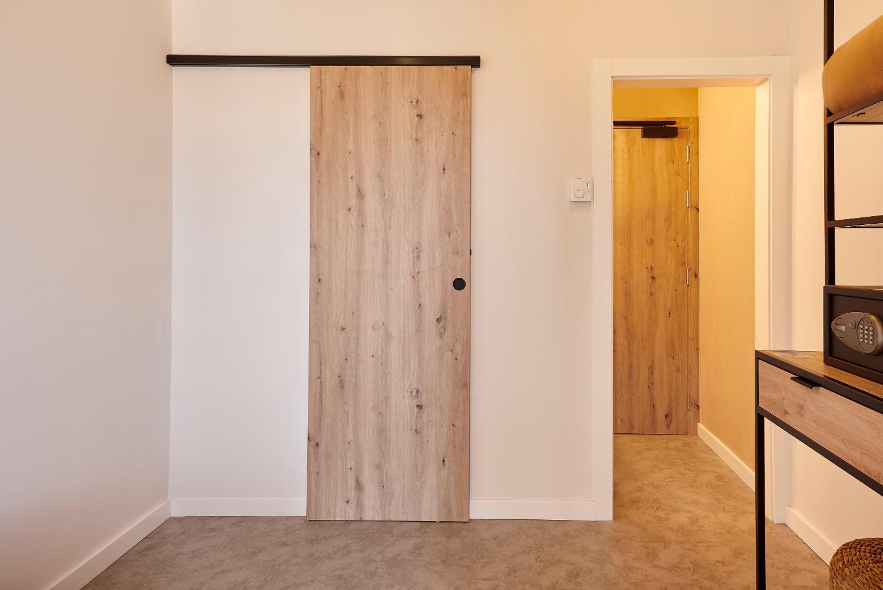 Budget Double Room & Unlimited Brunch