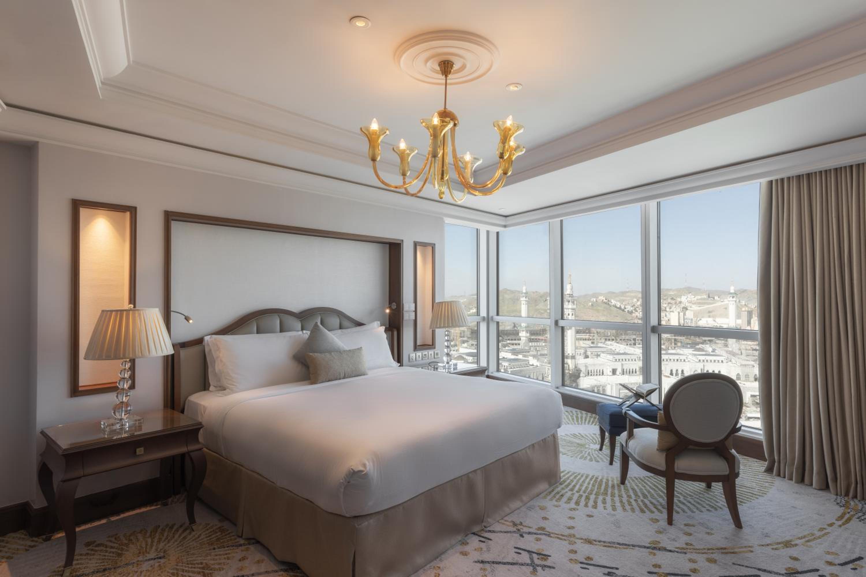 Panoramic One Bedroom Suite Kaaba View