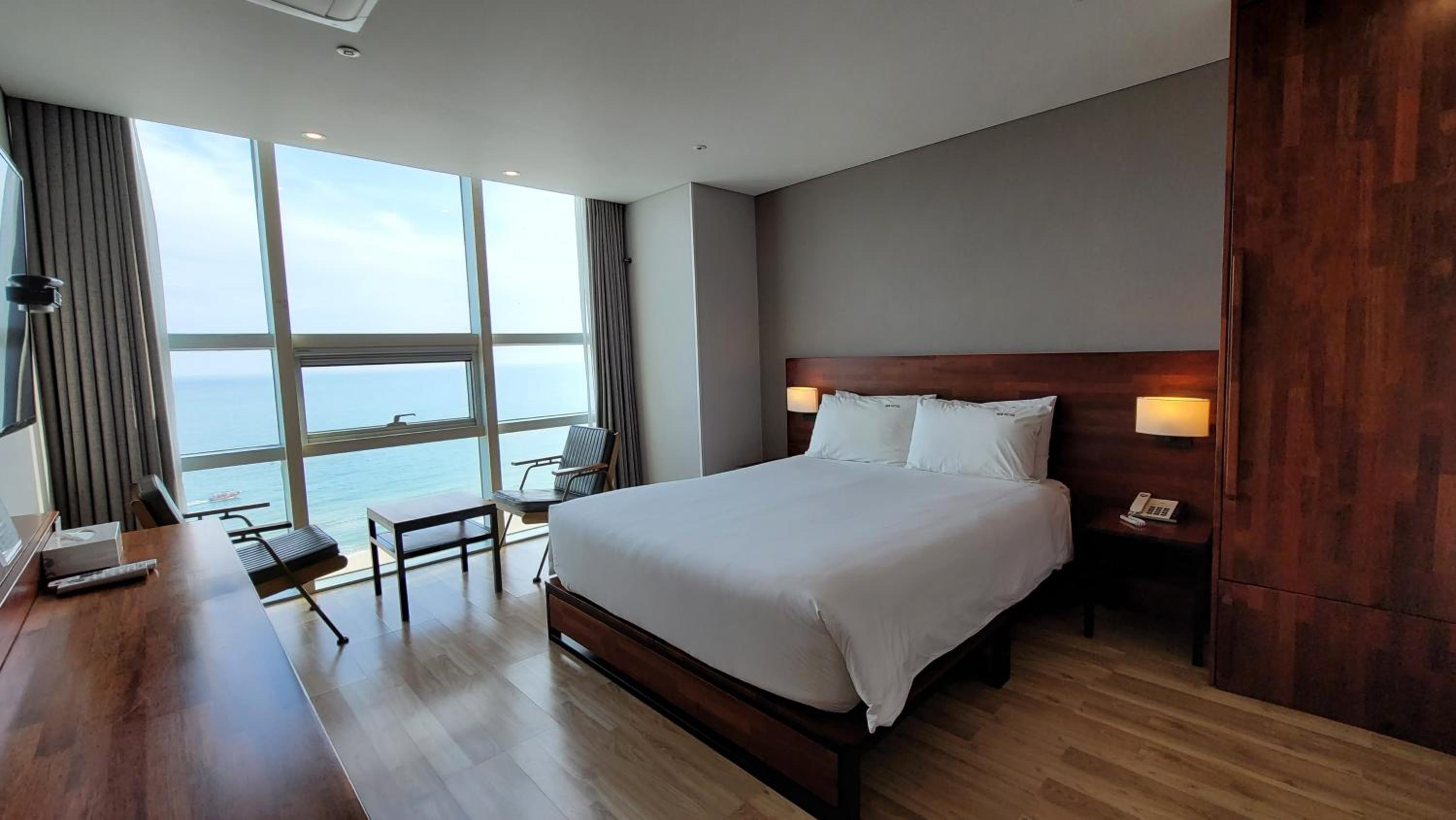 Deluxe Double Room with Ocean View