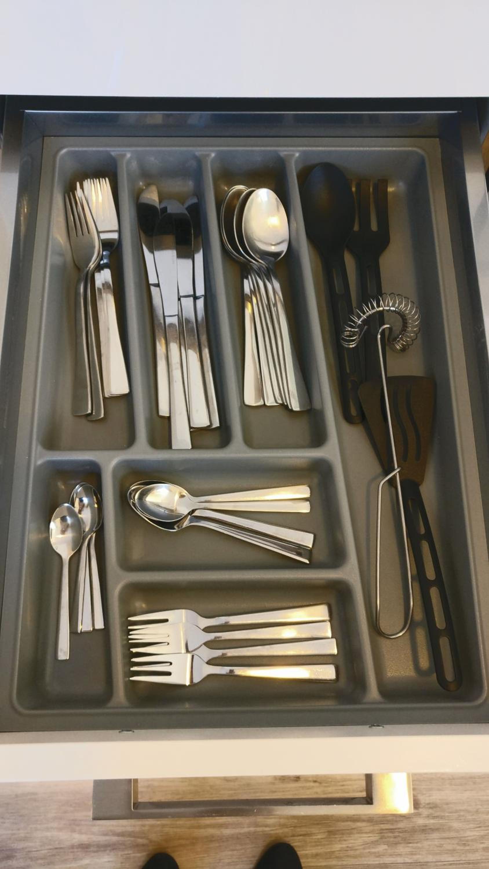 Deluxe Studio Apartment