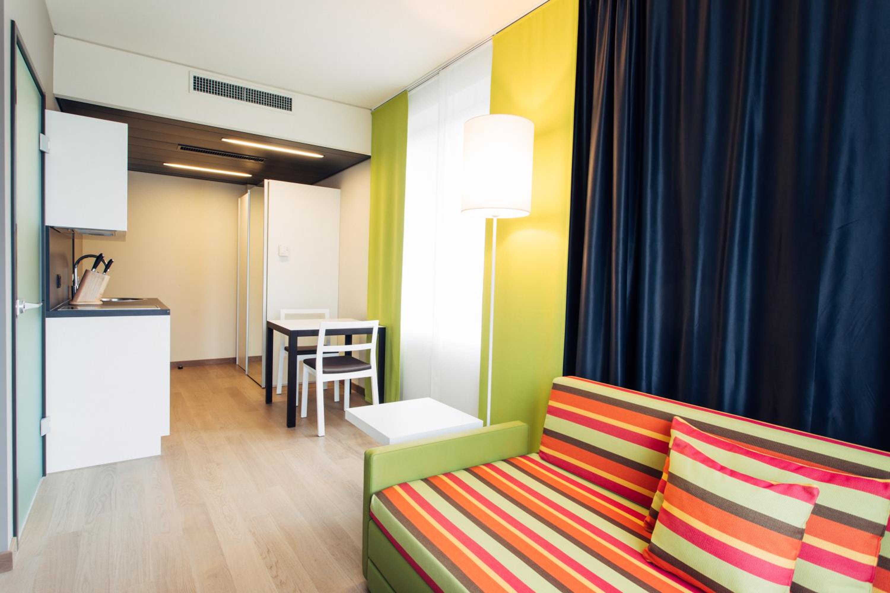 Studio Apartment