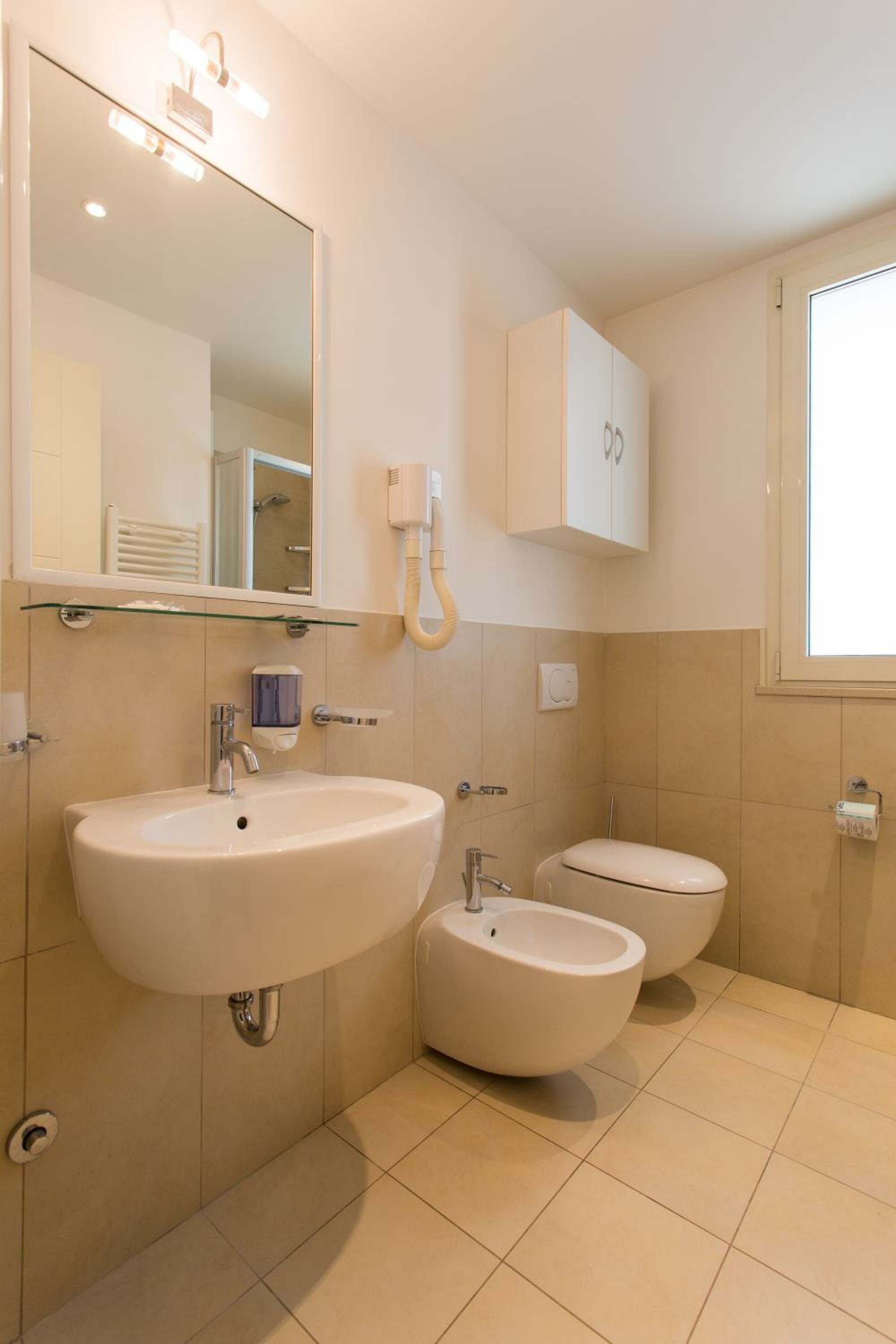 One-Bedroom Apartment (3 Adults)