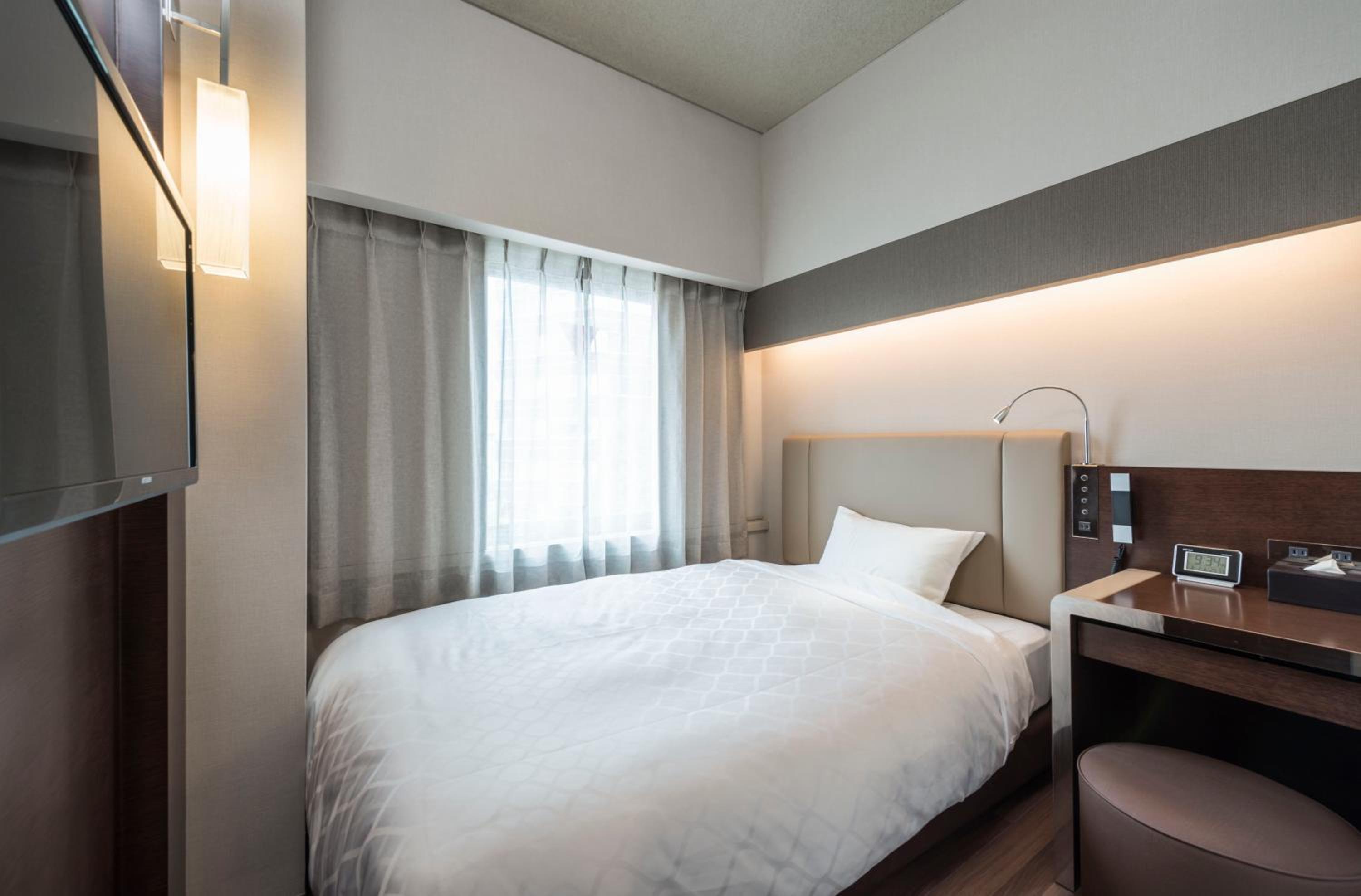 Single Room - Non-Smoking