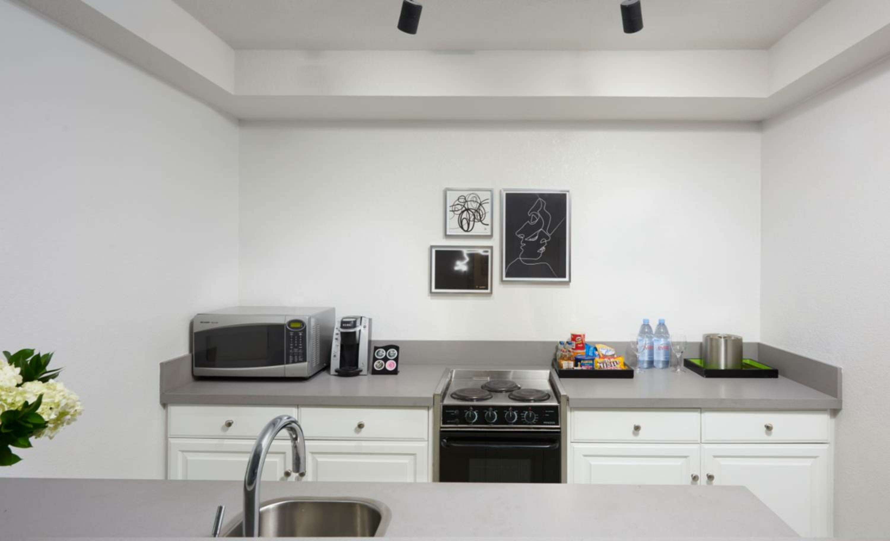 One Bedroom Residence 2 Queens