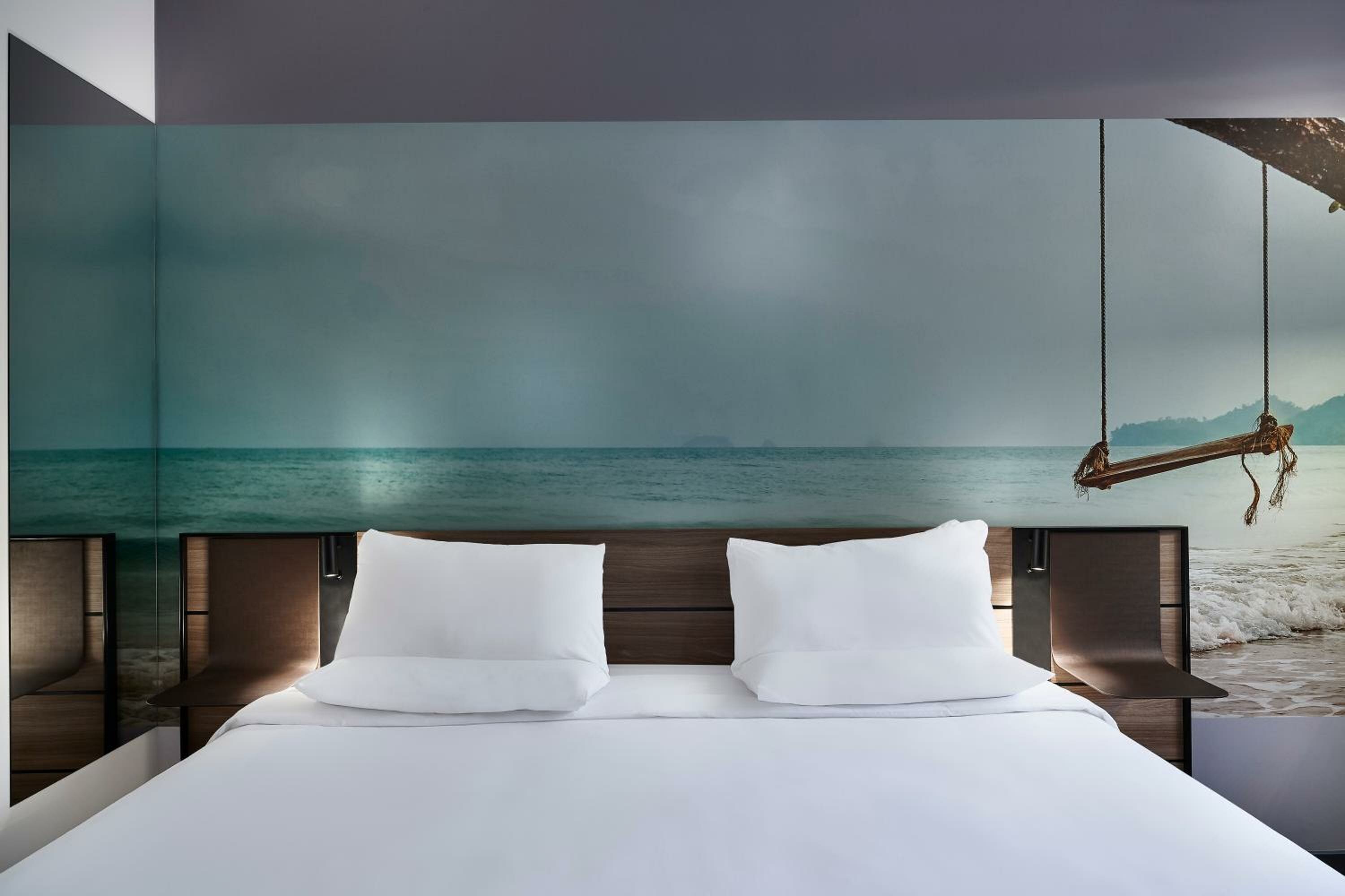 Executive Queen Room with View