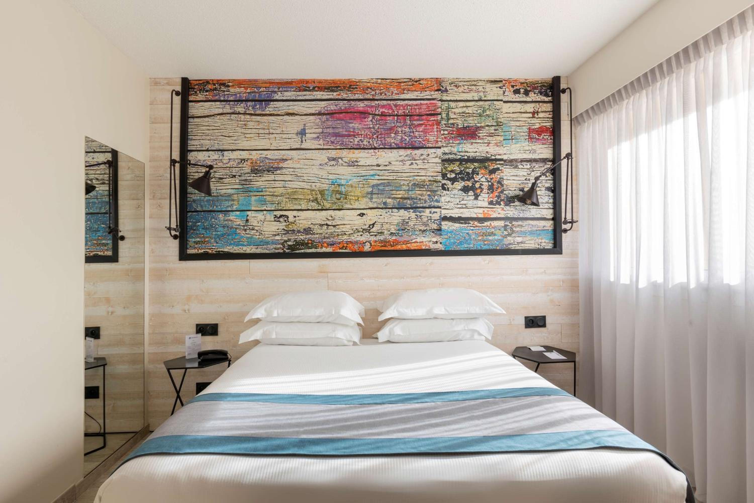 Standard Room with City View