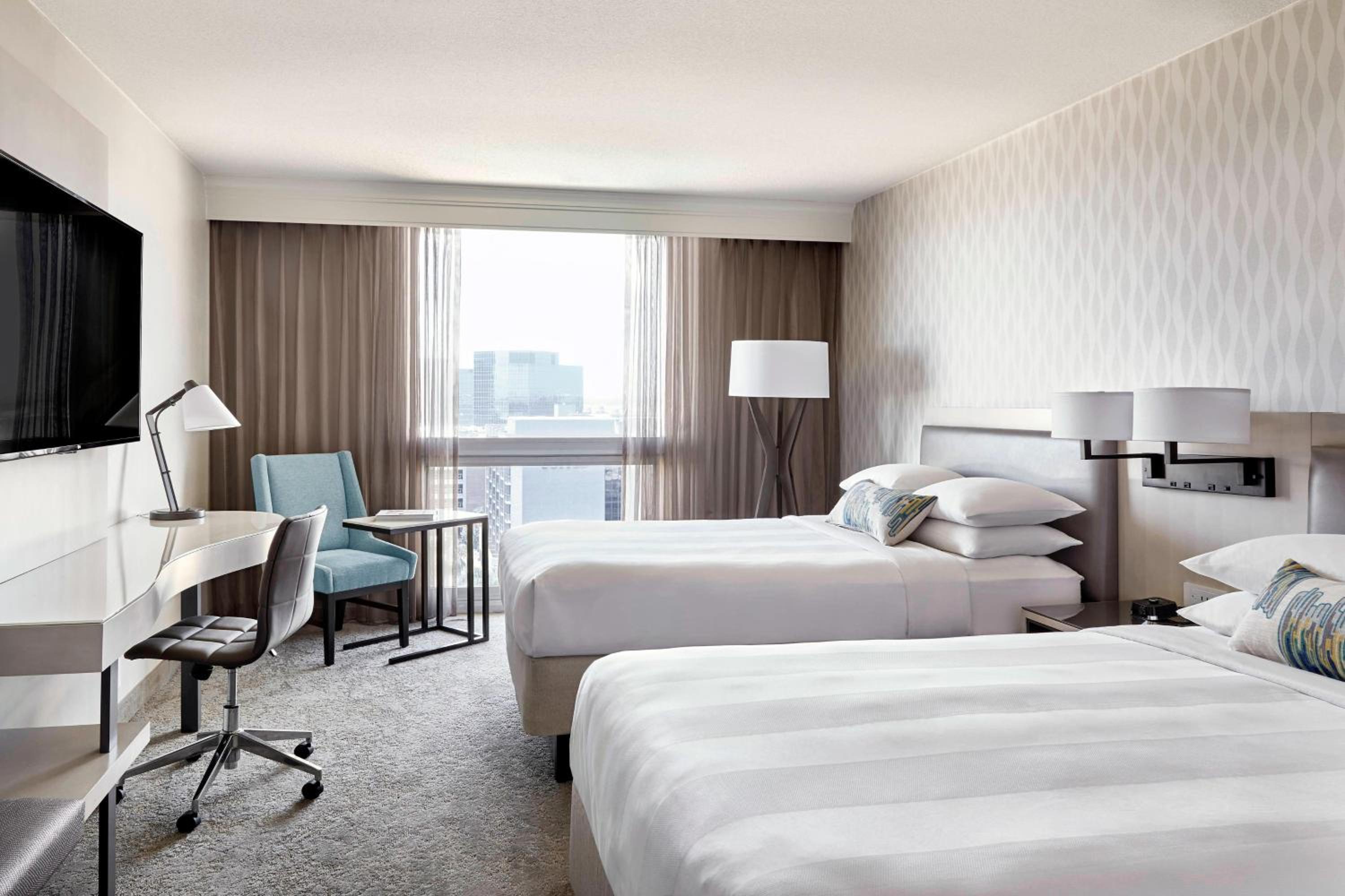 Double Room with Two Double Beds - Hearing Accessible 
