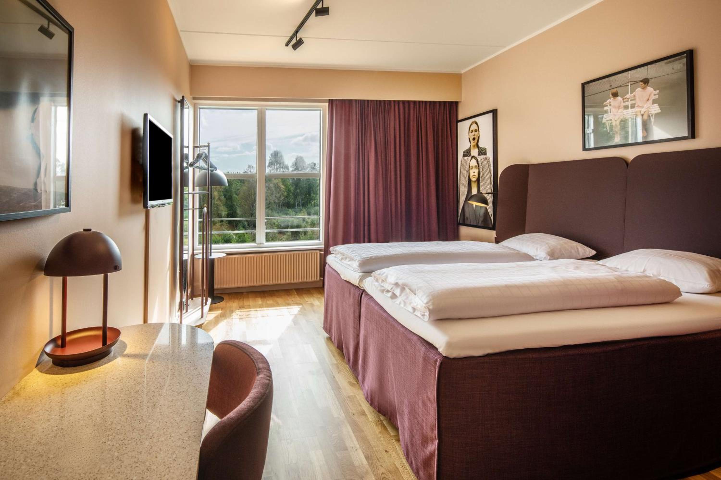 Standard Family Room