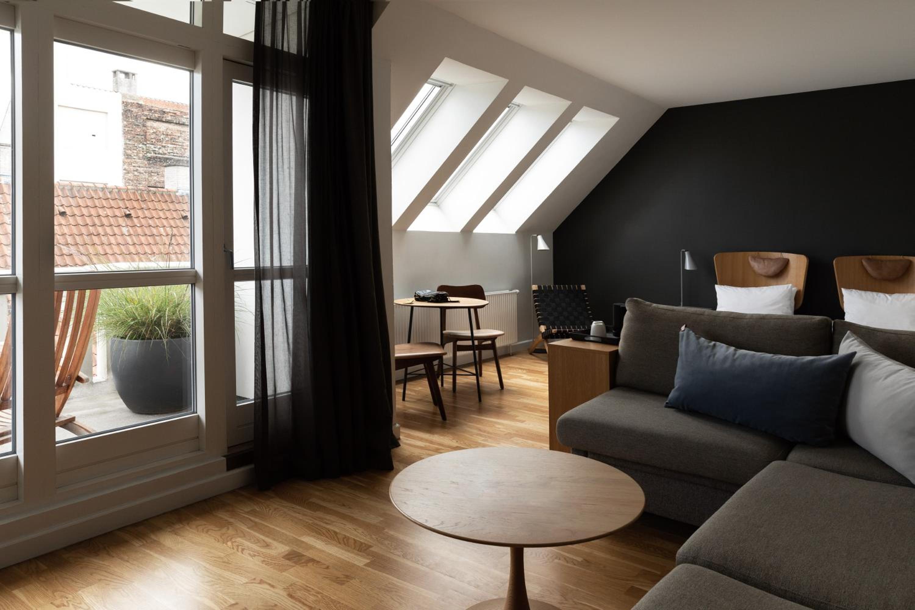 Penthouse Suite with Balcony