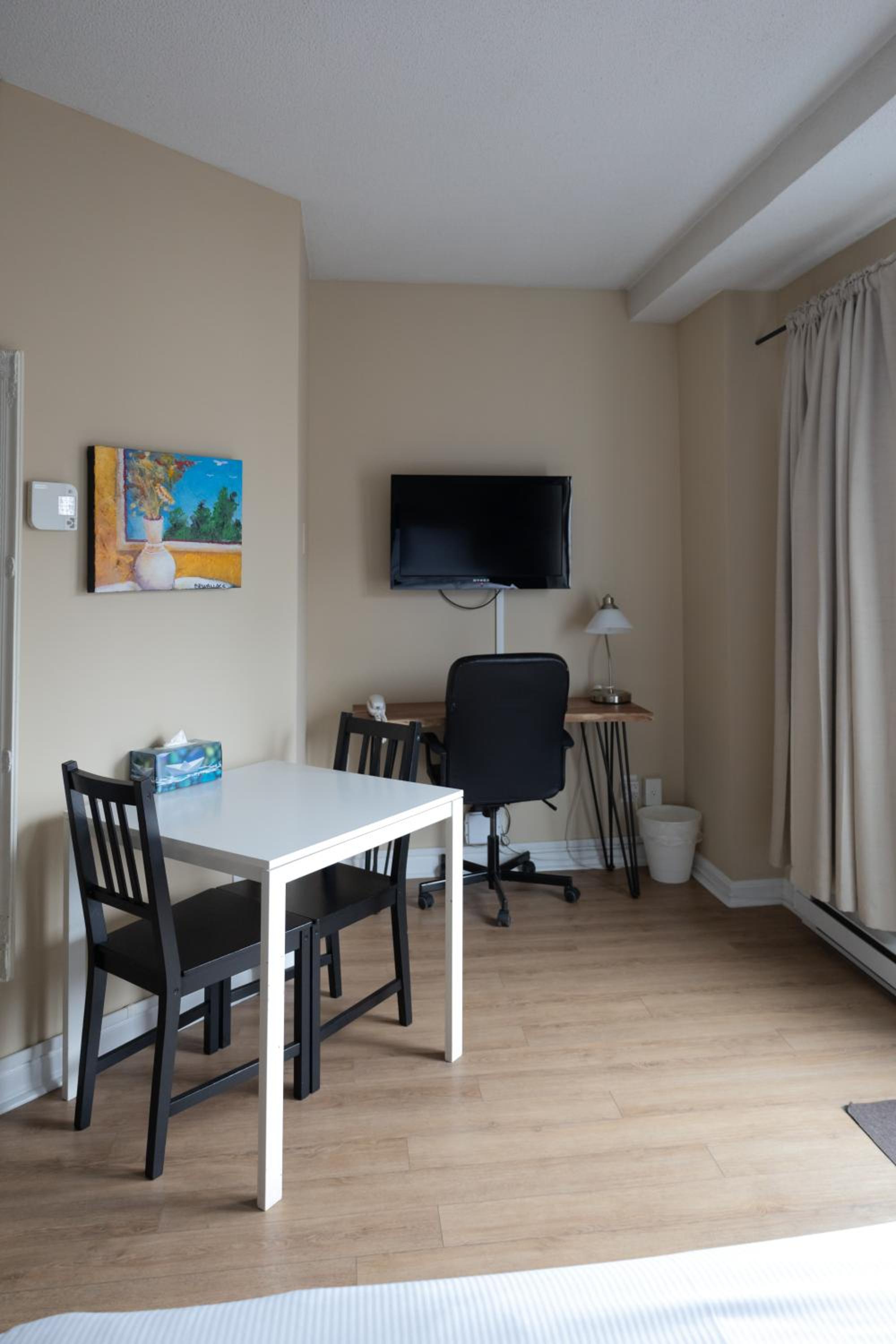 Queen Room with Balcony