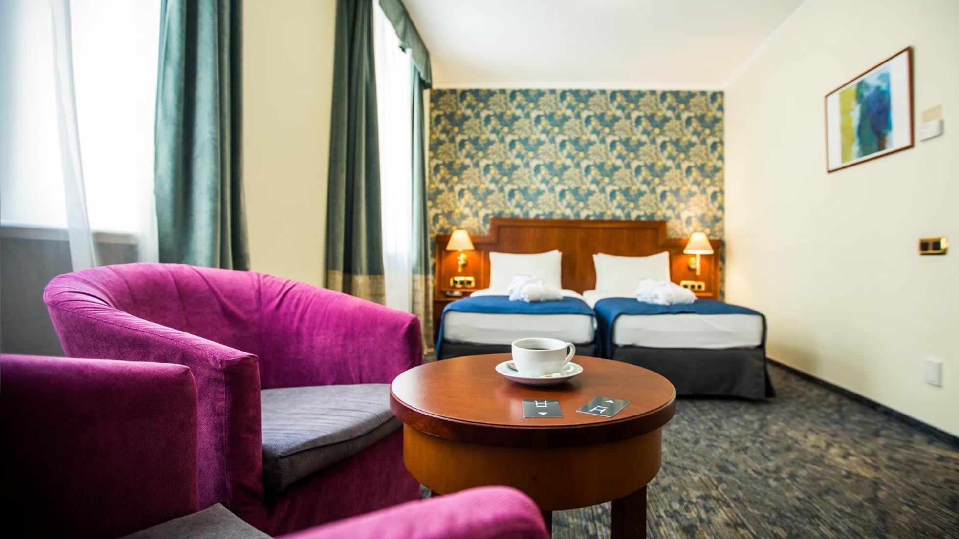 Deluxe Double or Twin Room