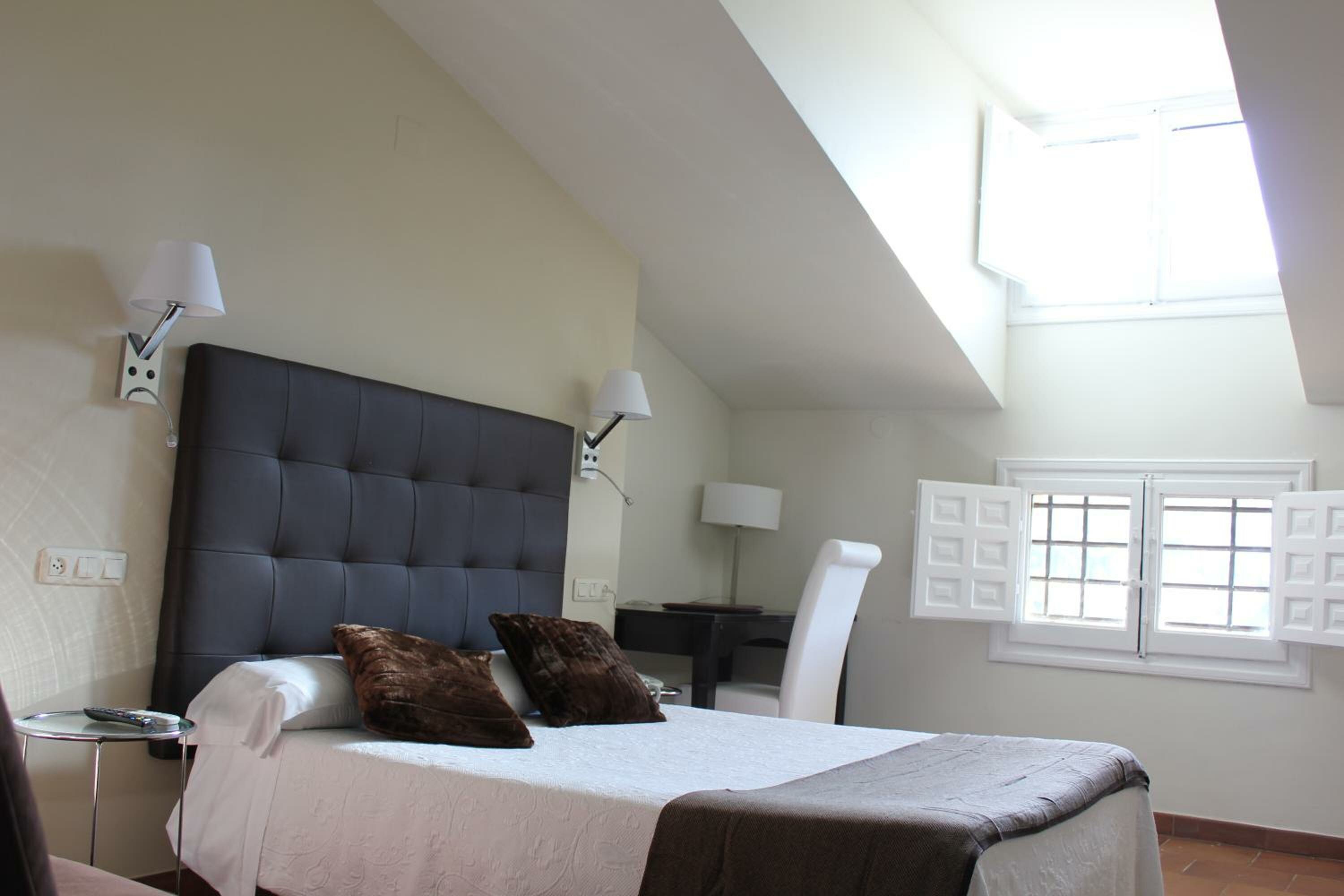 Double or Twin Room with View