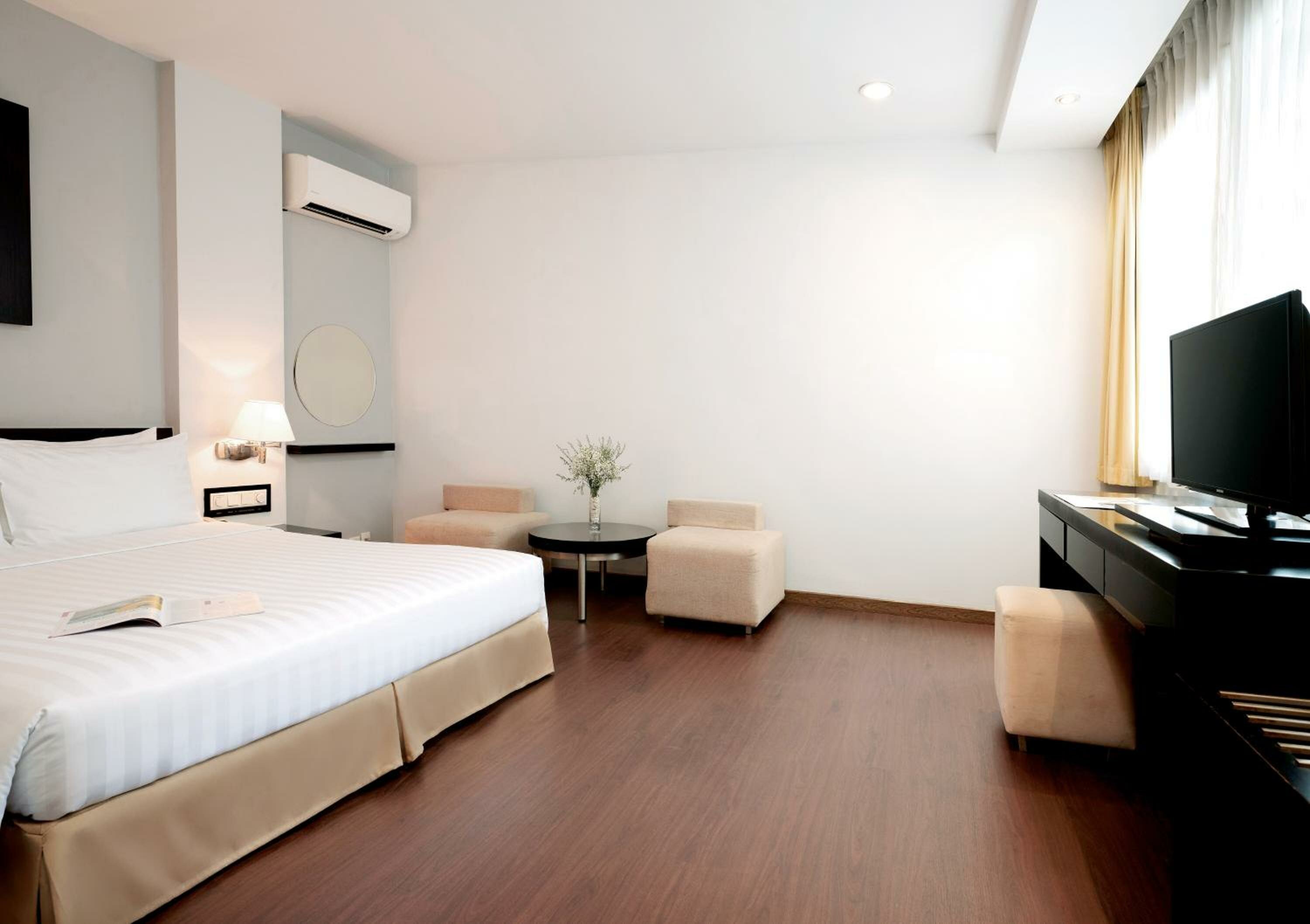 Premier Deluxe Double Room