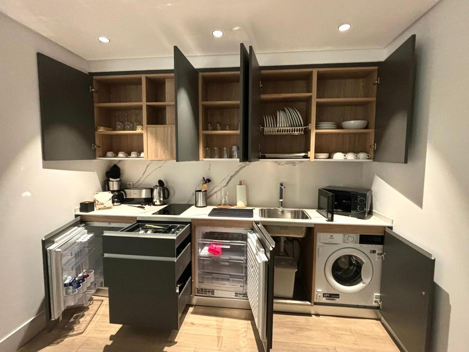 Apartment with Balcony Premium