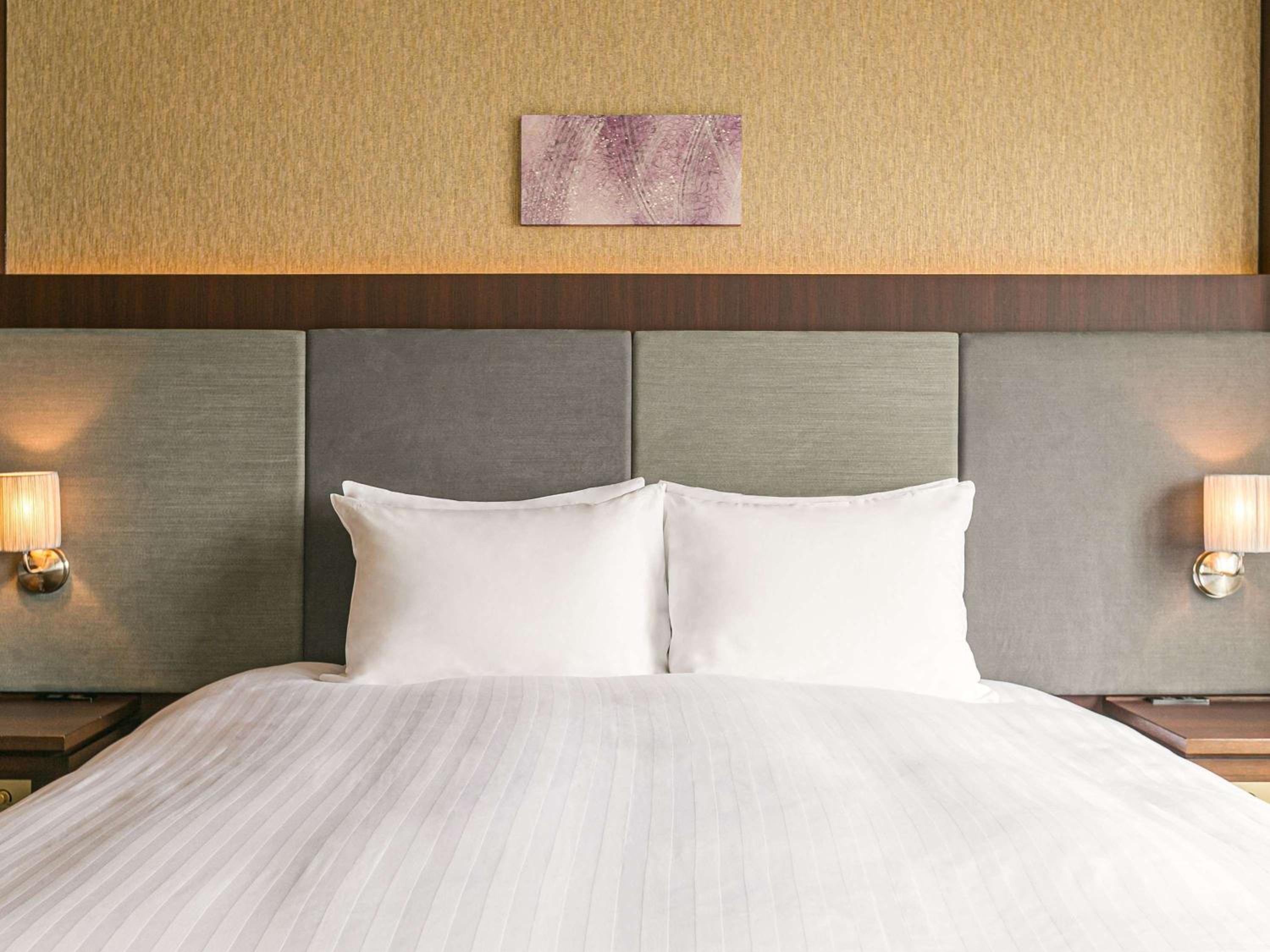 Standard Junior Suite - Lake Side