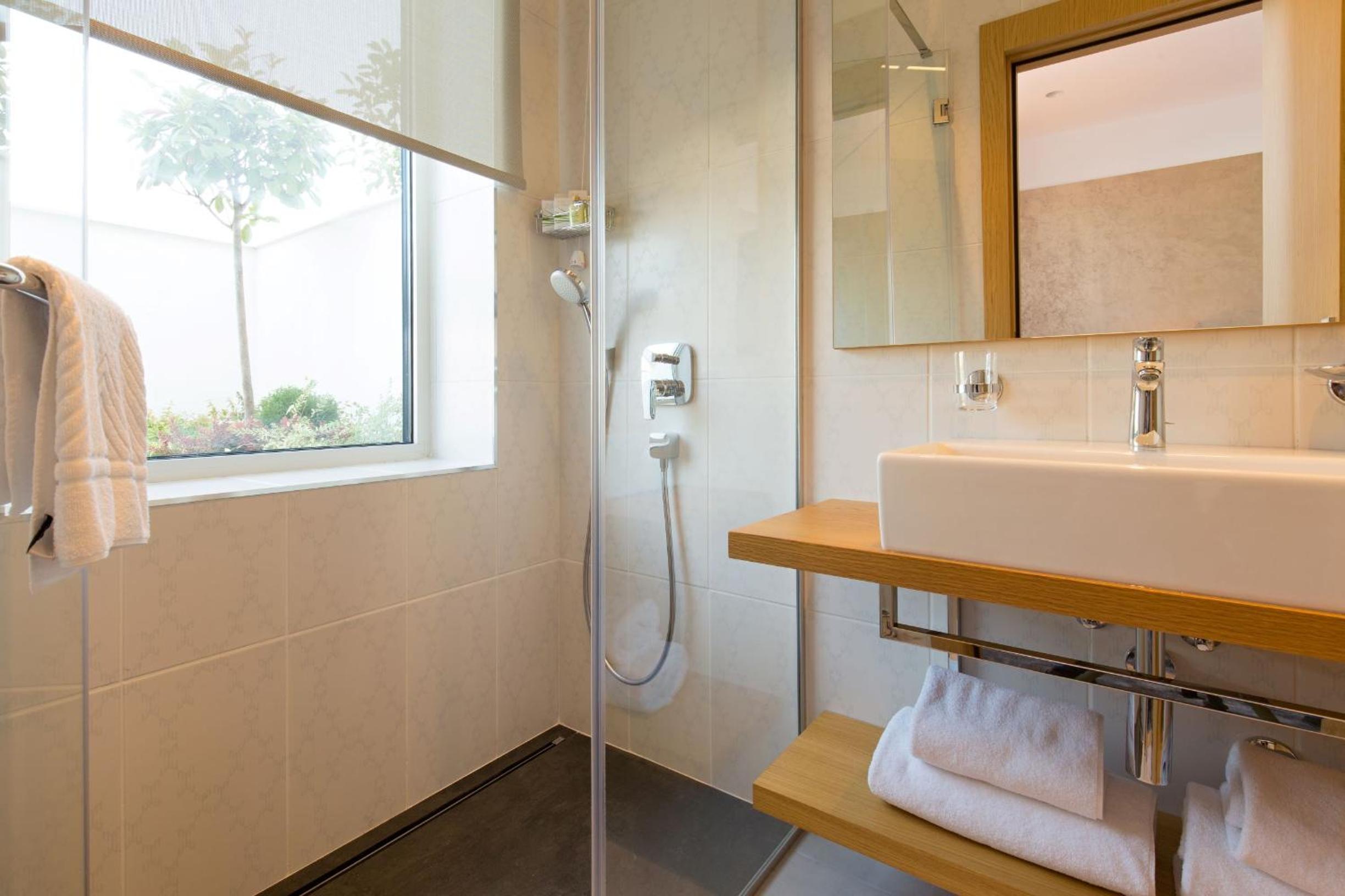 Executive Double Room with Balcony and Museum View