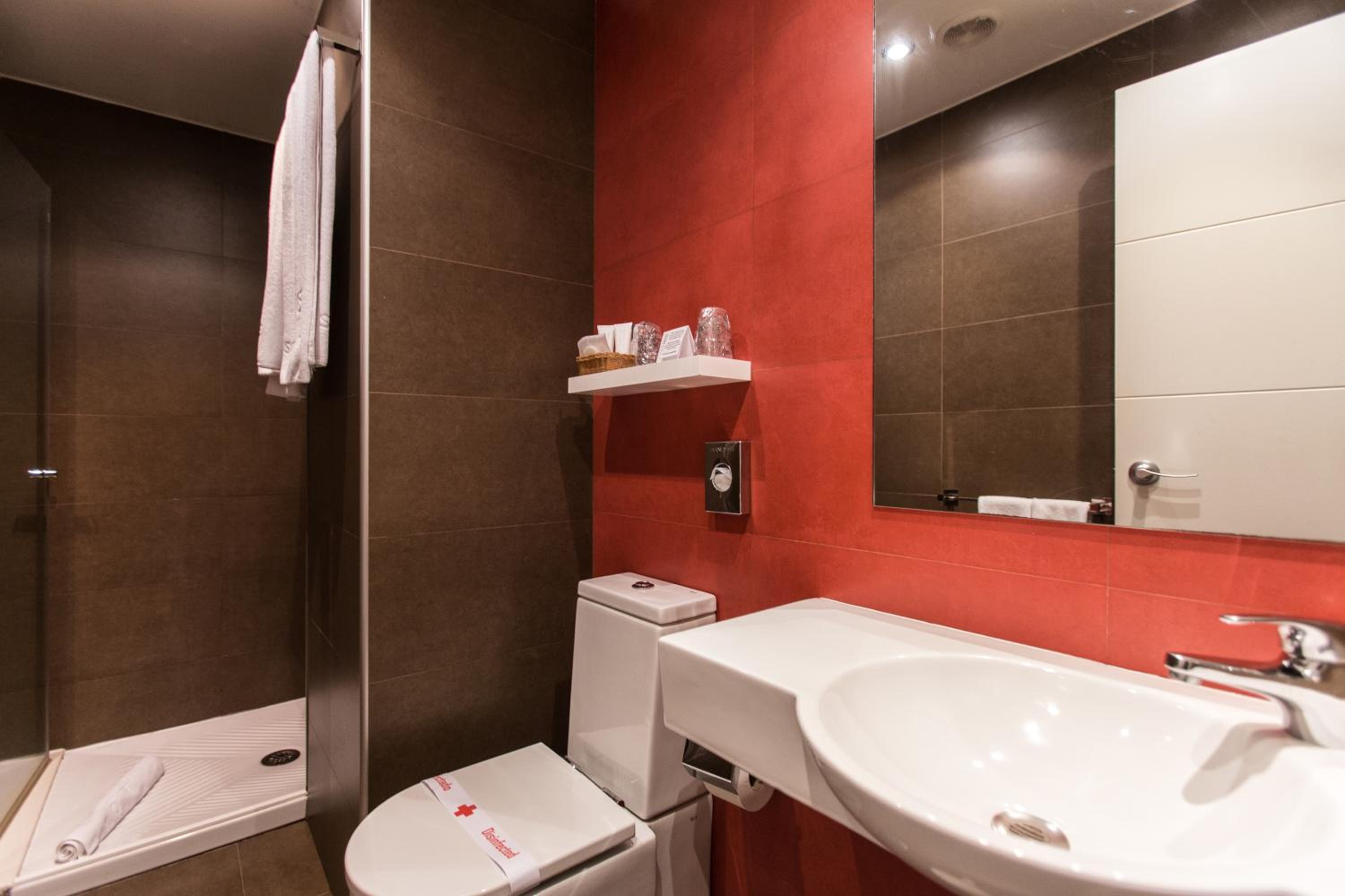 Economy Double or Twin Room