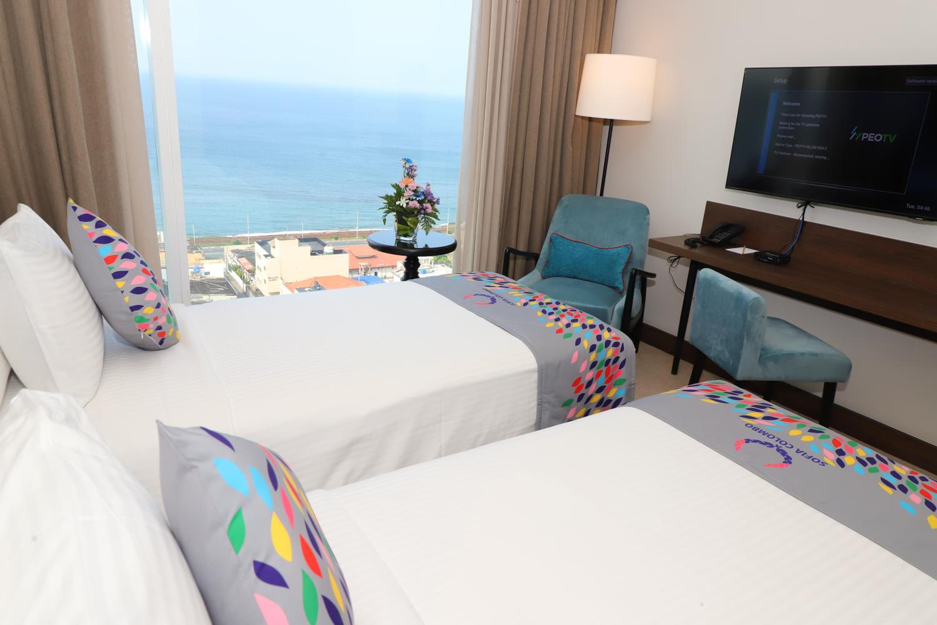 Deluxe Twin Room with Sea View
