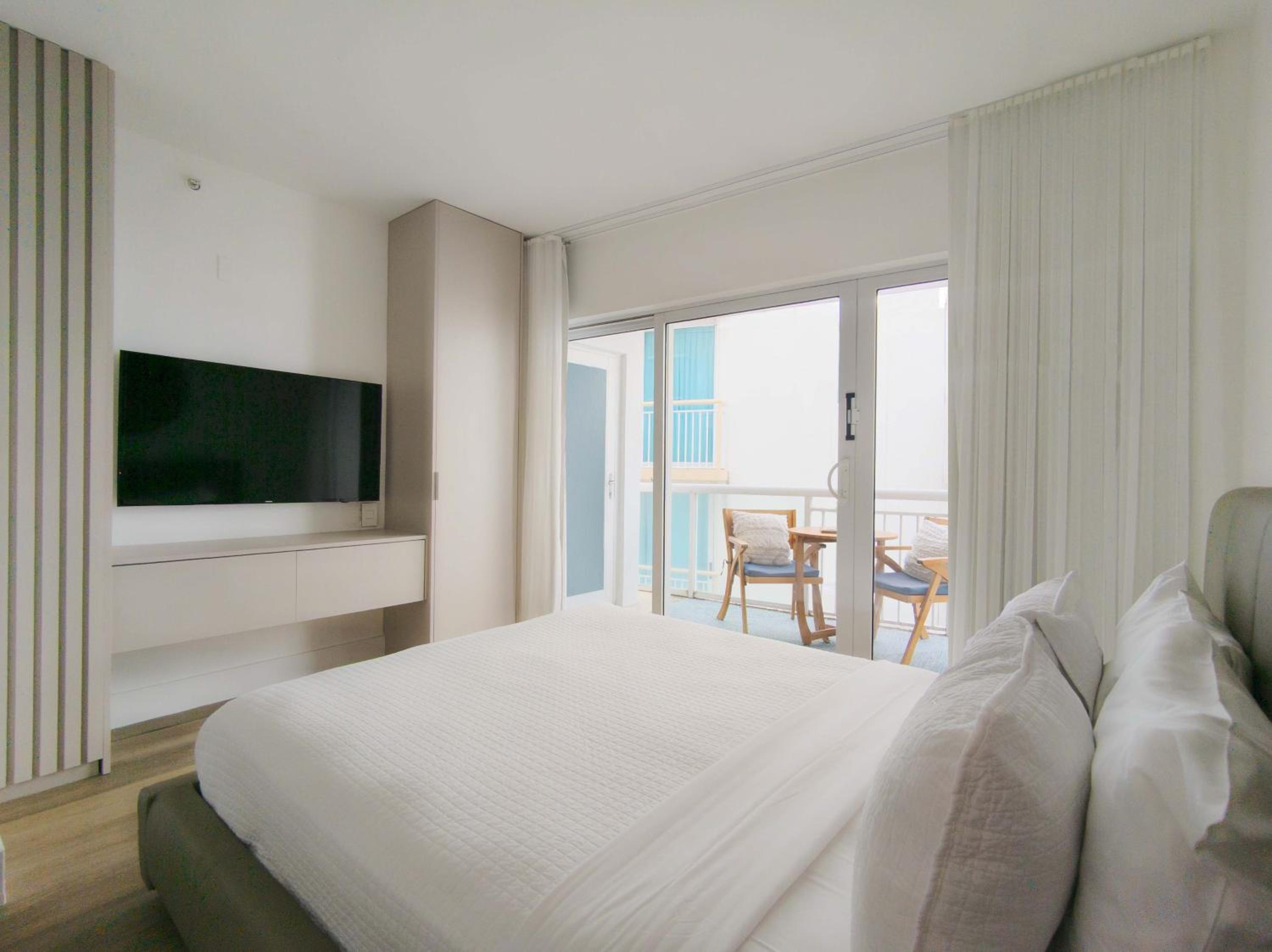 TWO  BEDROOM WITH BALCONY