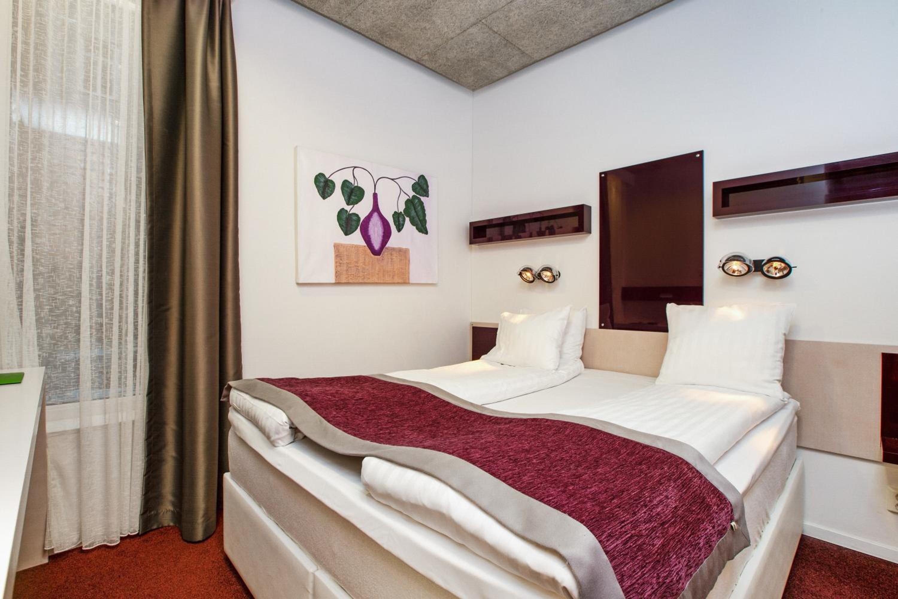 Cabin Double Room