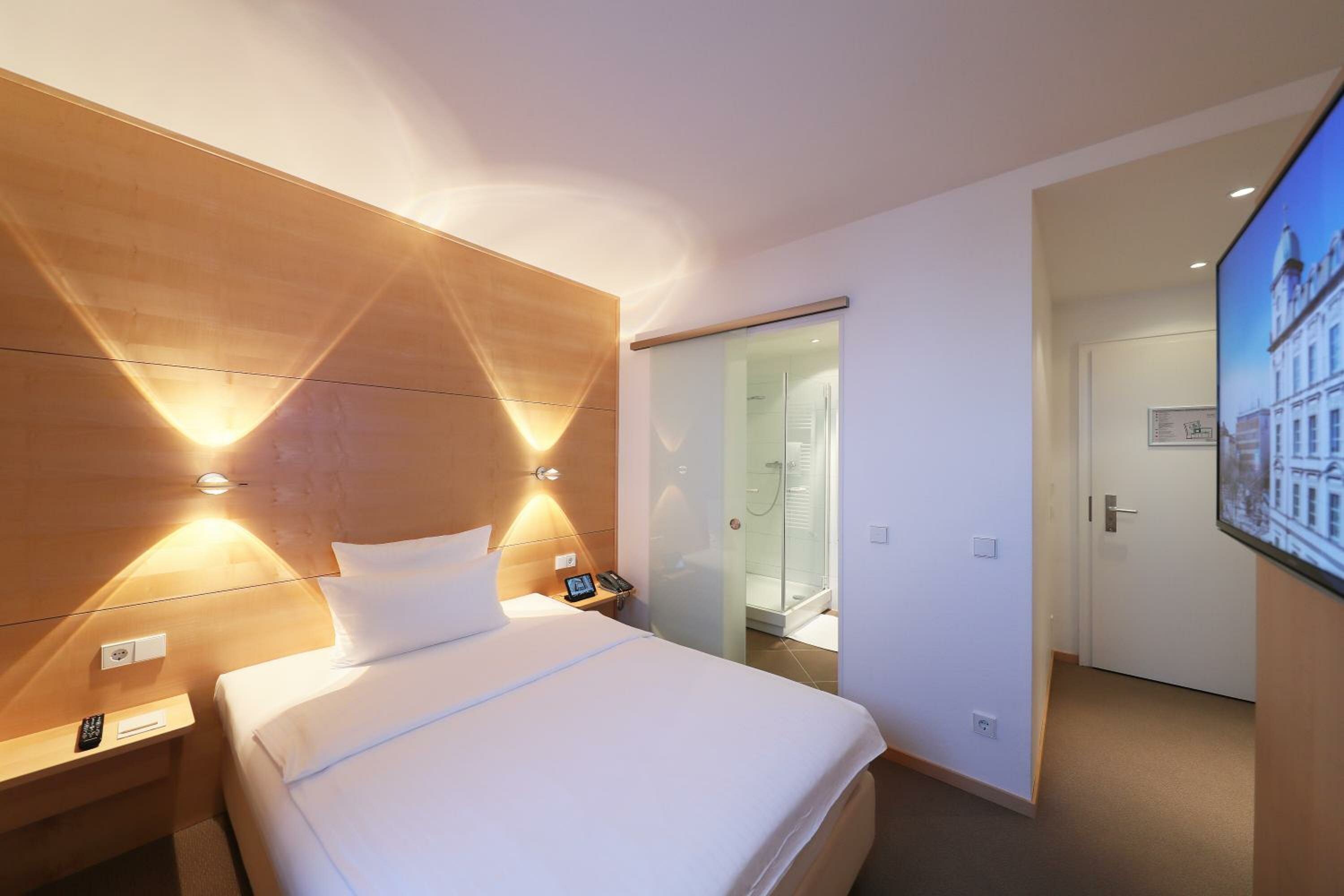 Urban Single Room