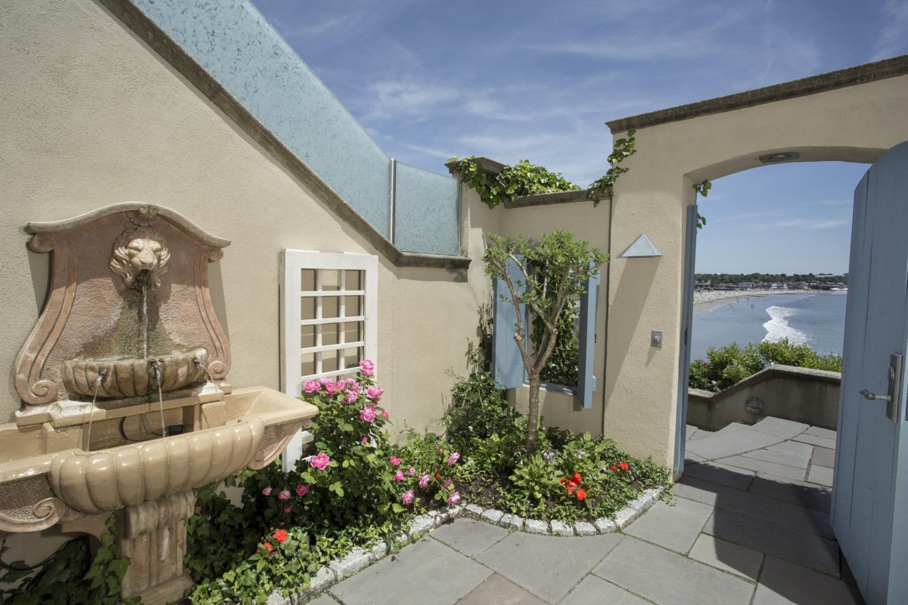 Block Island Ocean Villa