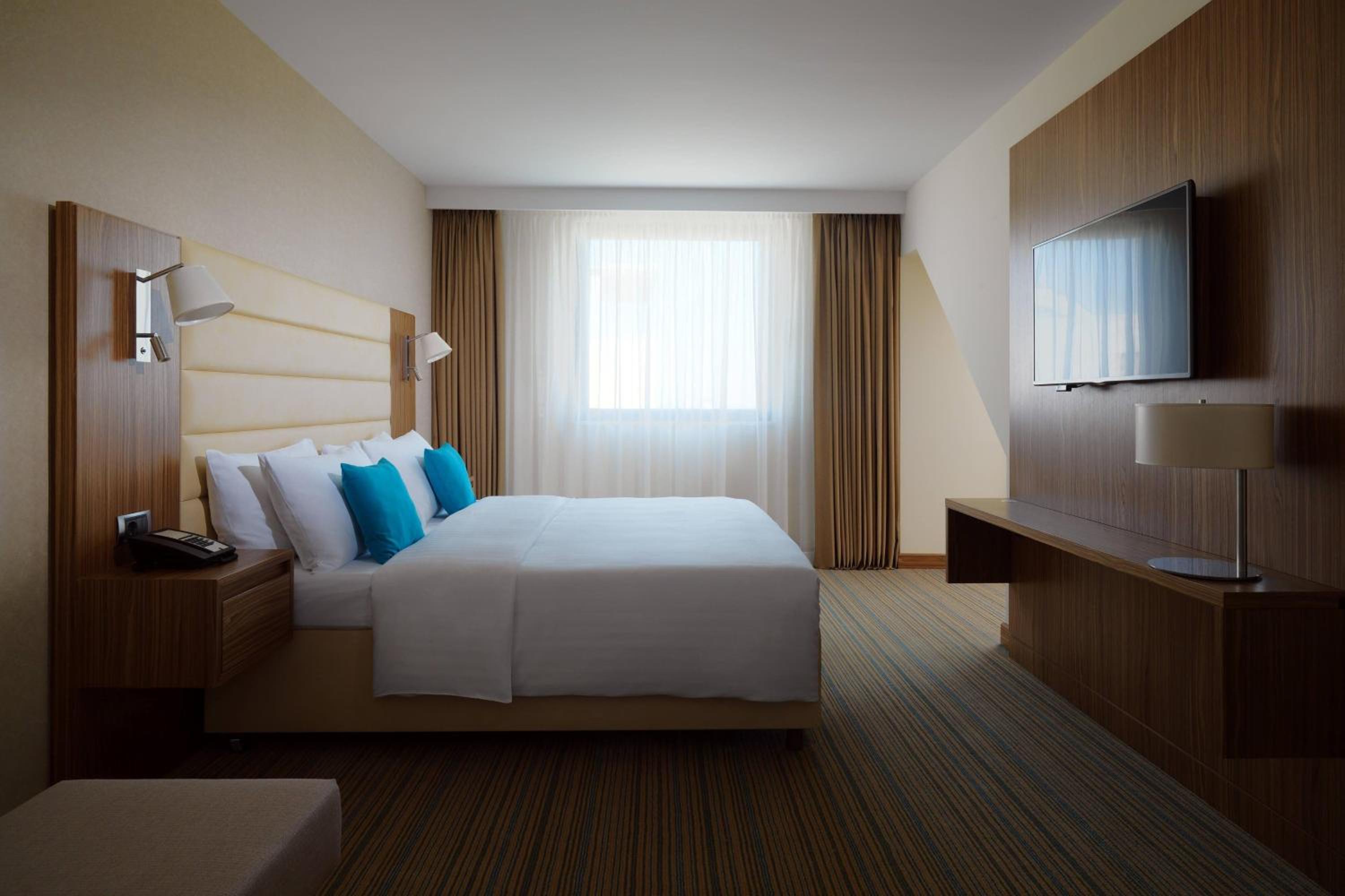Studio Room with King Bed