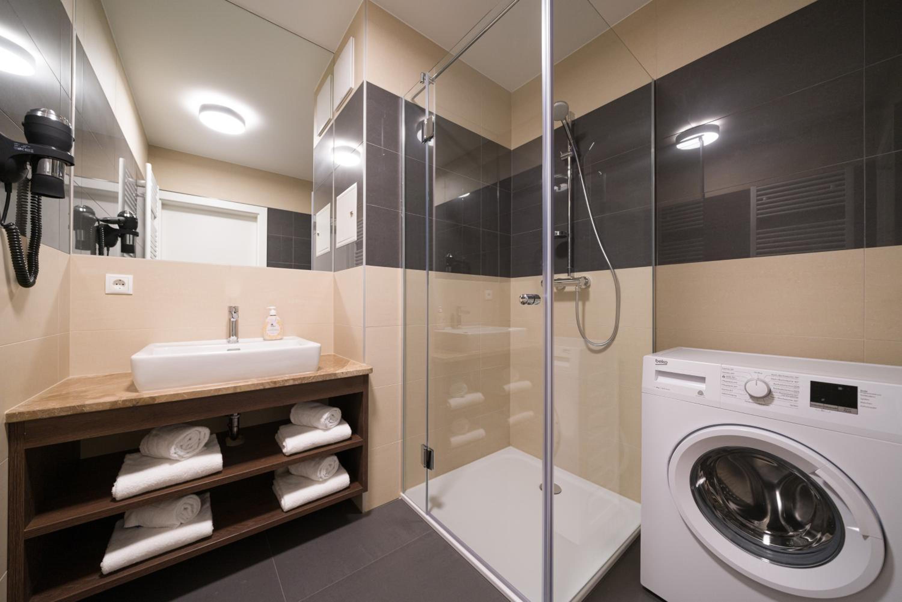 One-Bedroom Apartment with Balcony