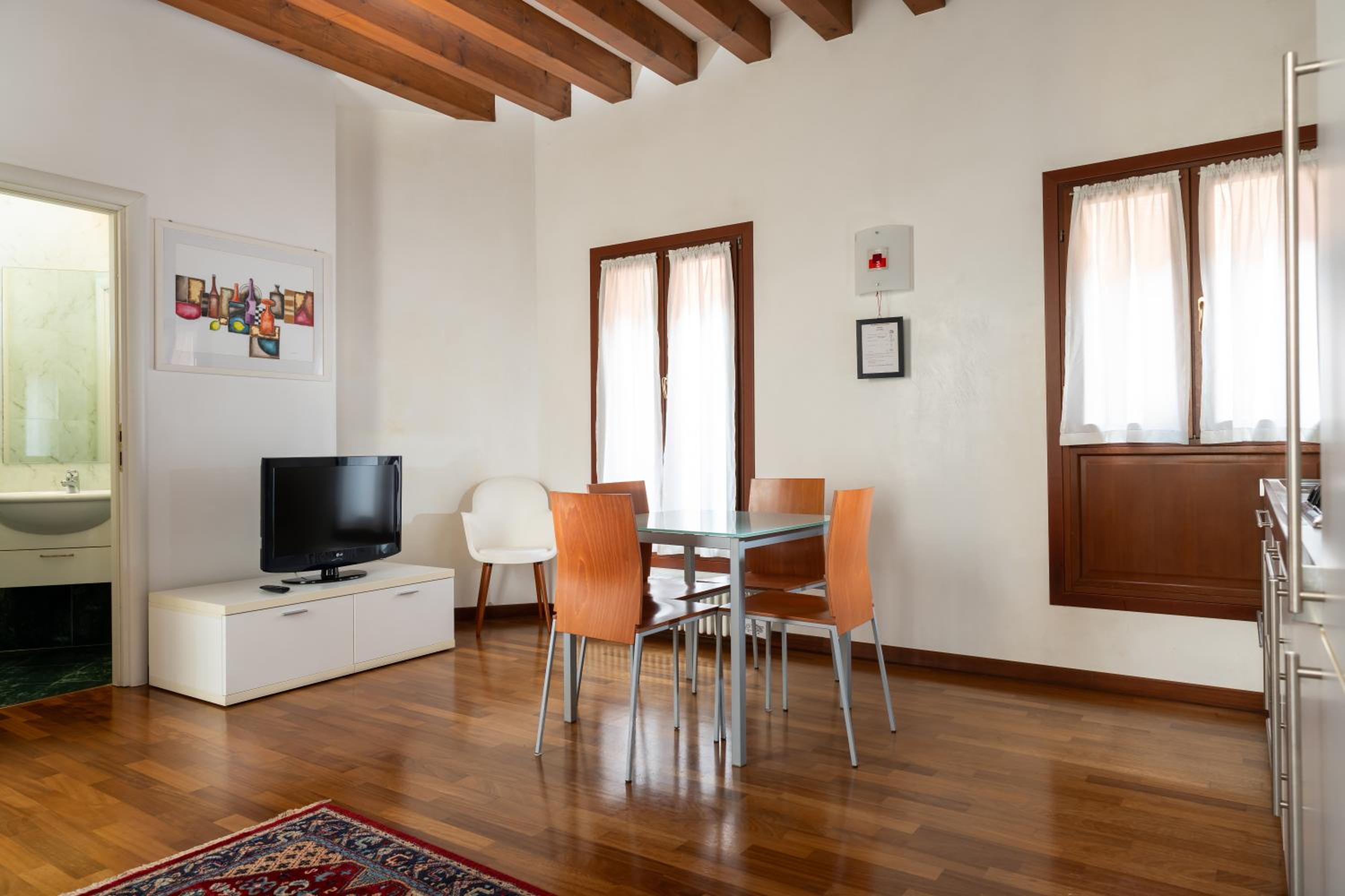 Apartment with Terrace