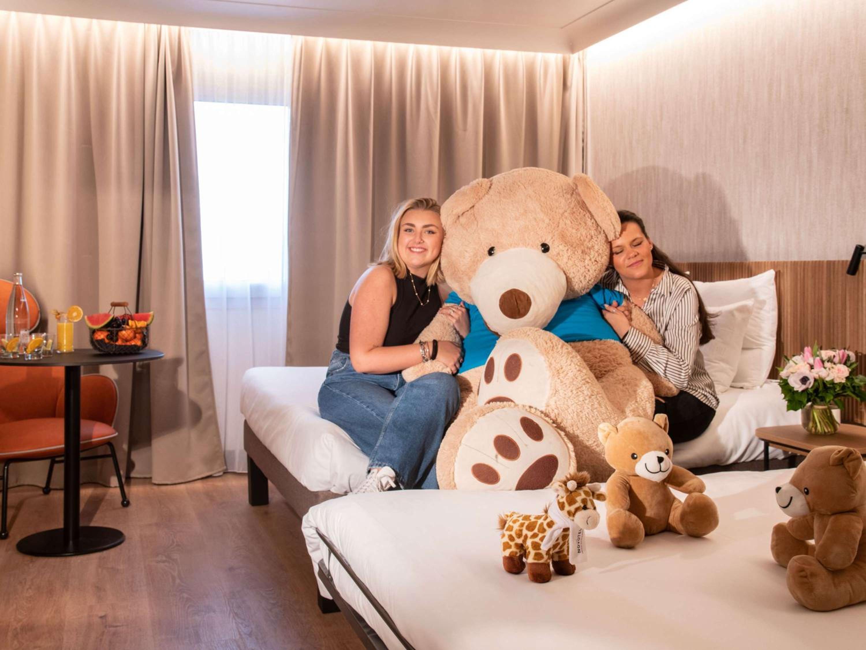 Superior Queen Room with Sofa