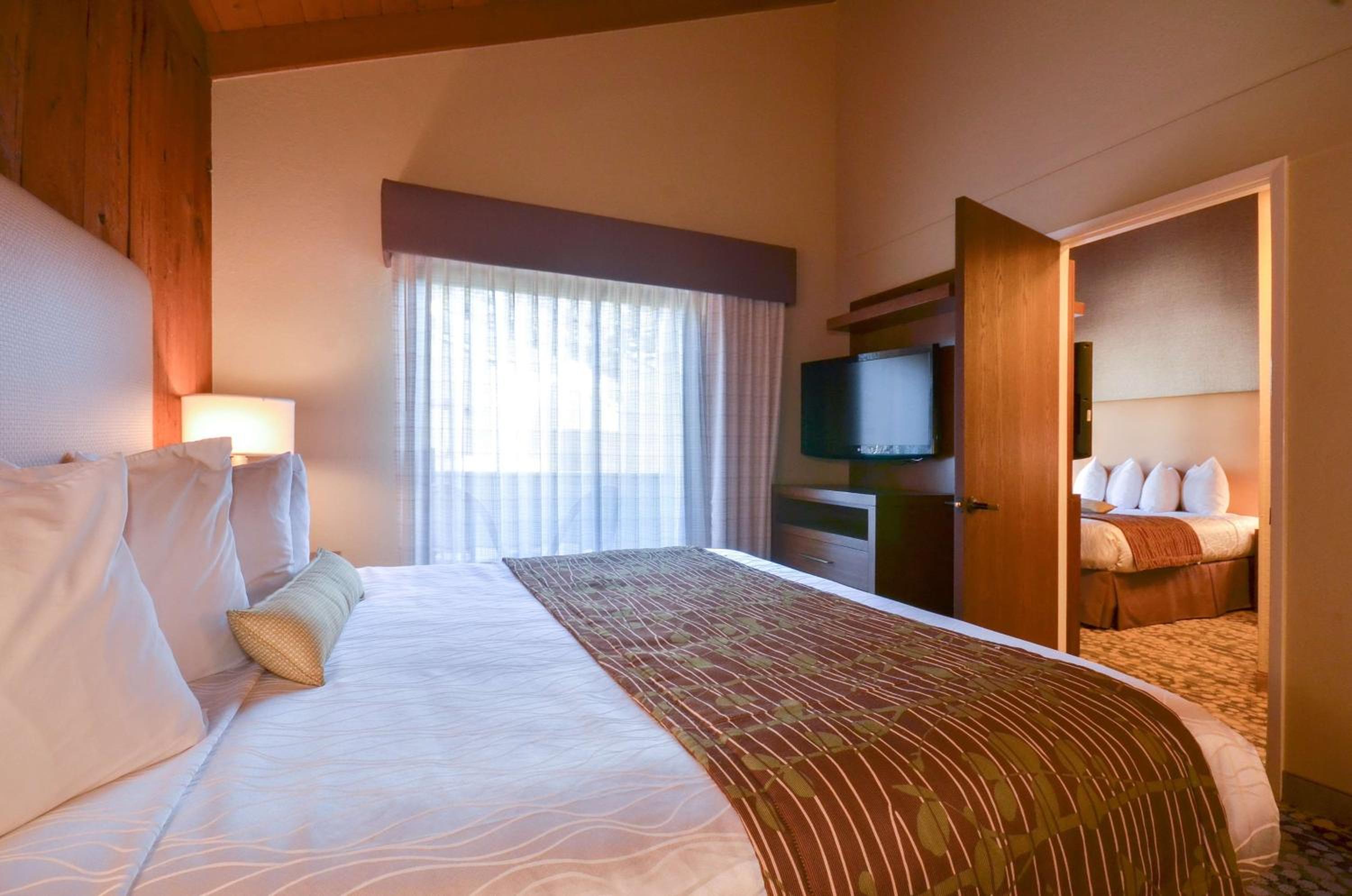 Family Room - Non-Smoking