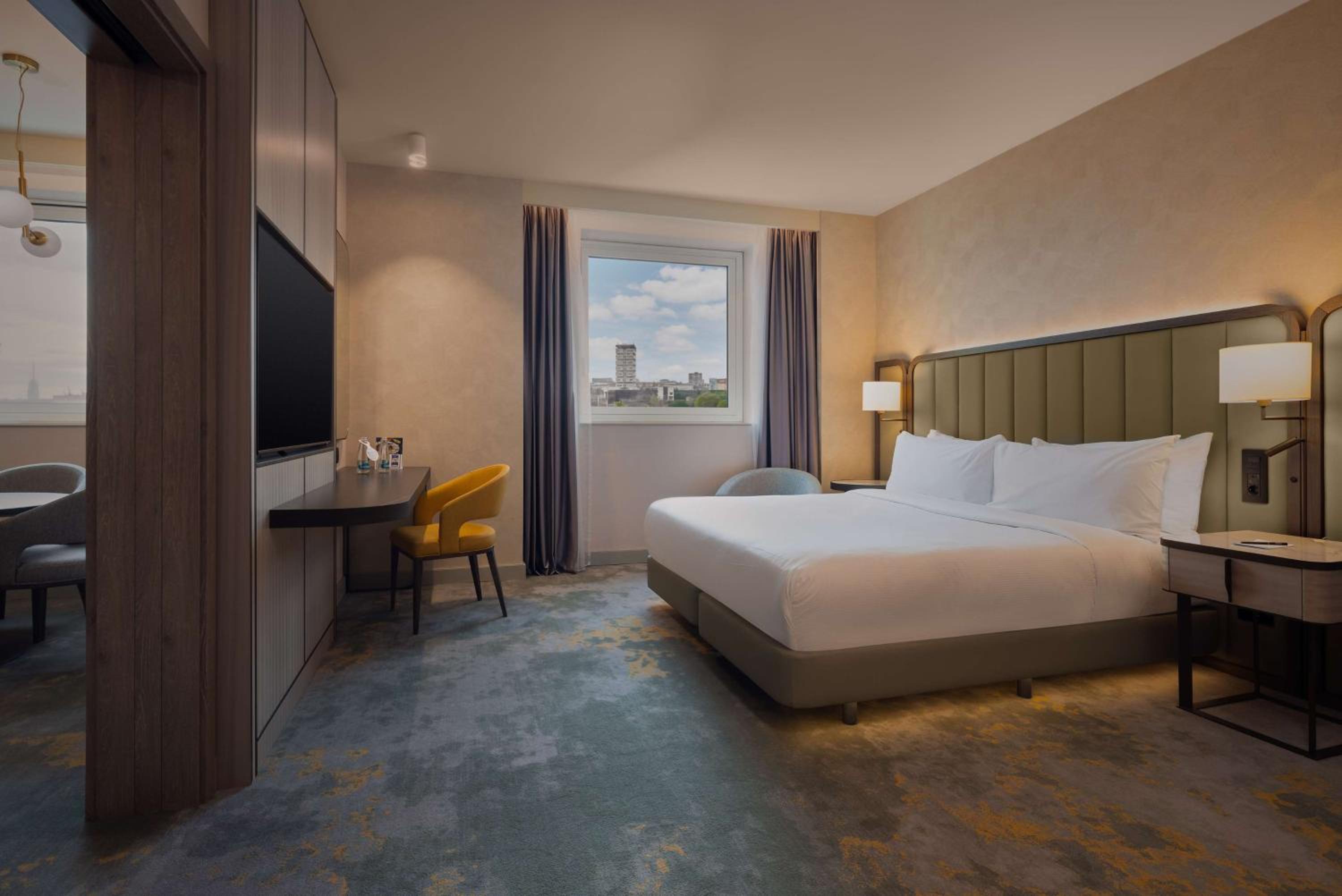 Connecting Family Room