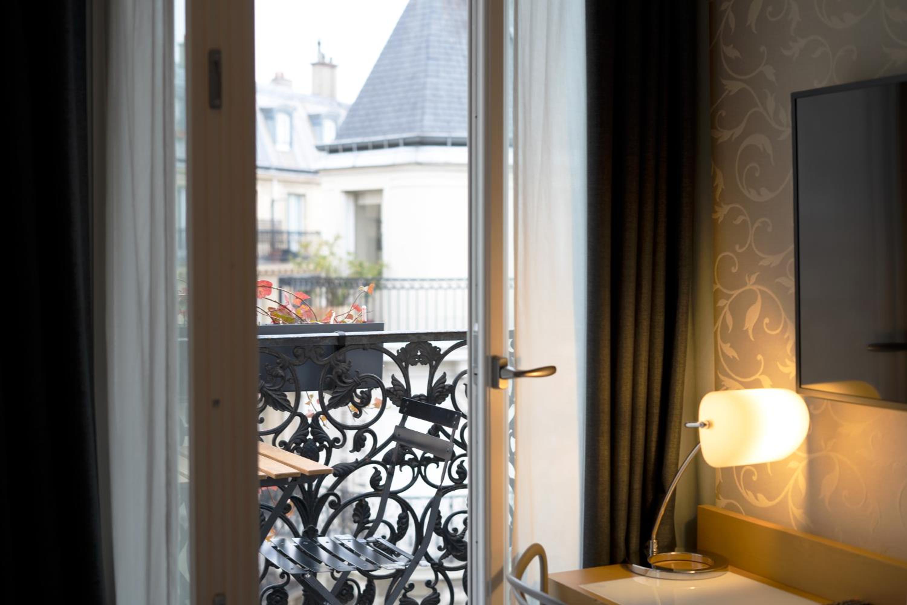 Superior Single Room