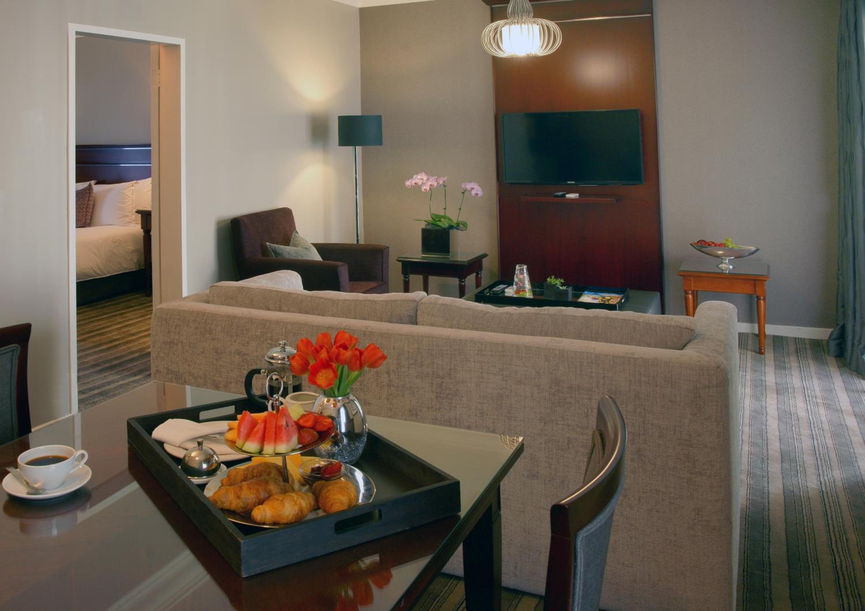 1 Bedroom Suite Queen Non-Smoking