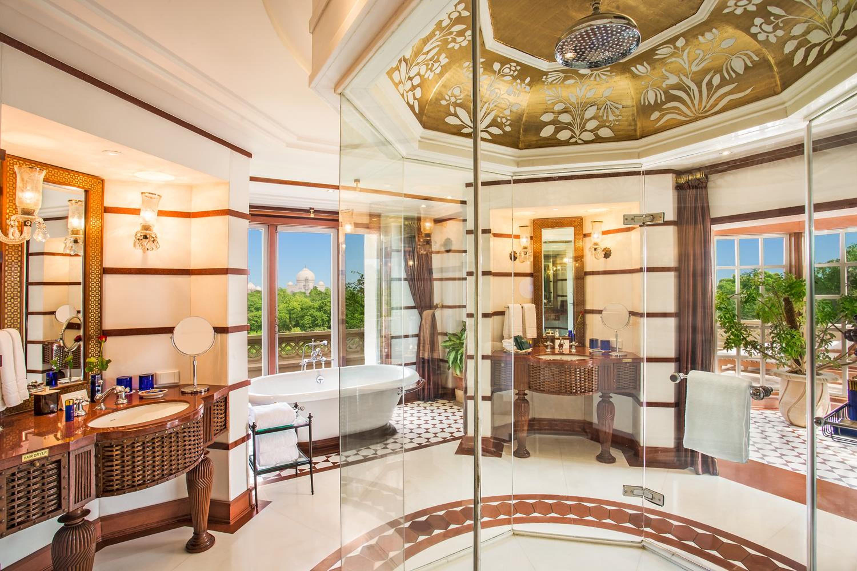 Luxury Suite With Two Balconies And Taj Mahal View
