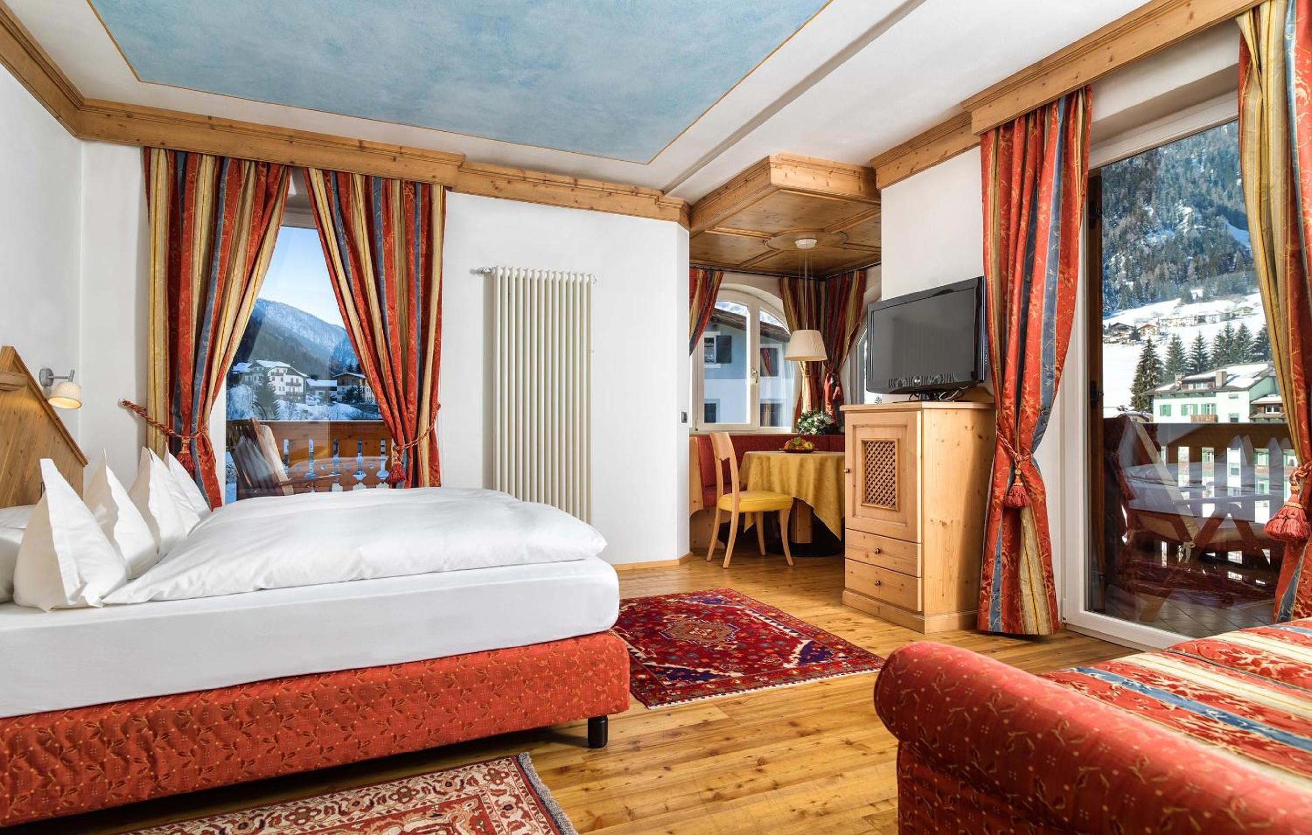 Superior Junior Suite