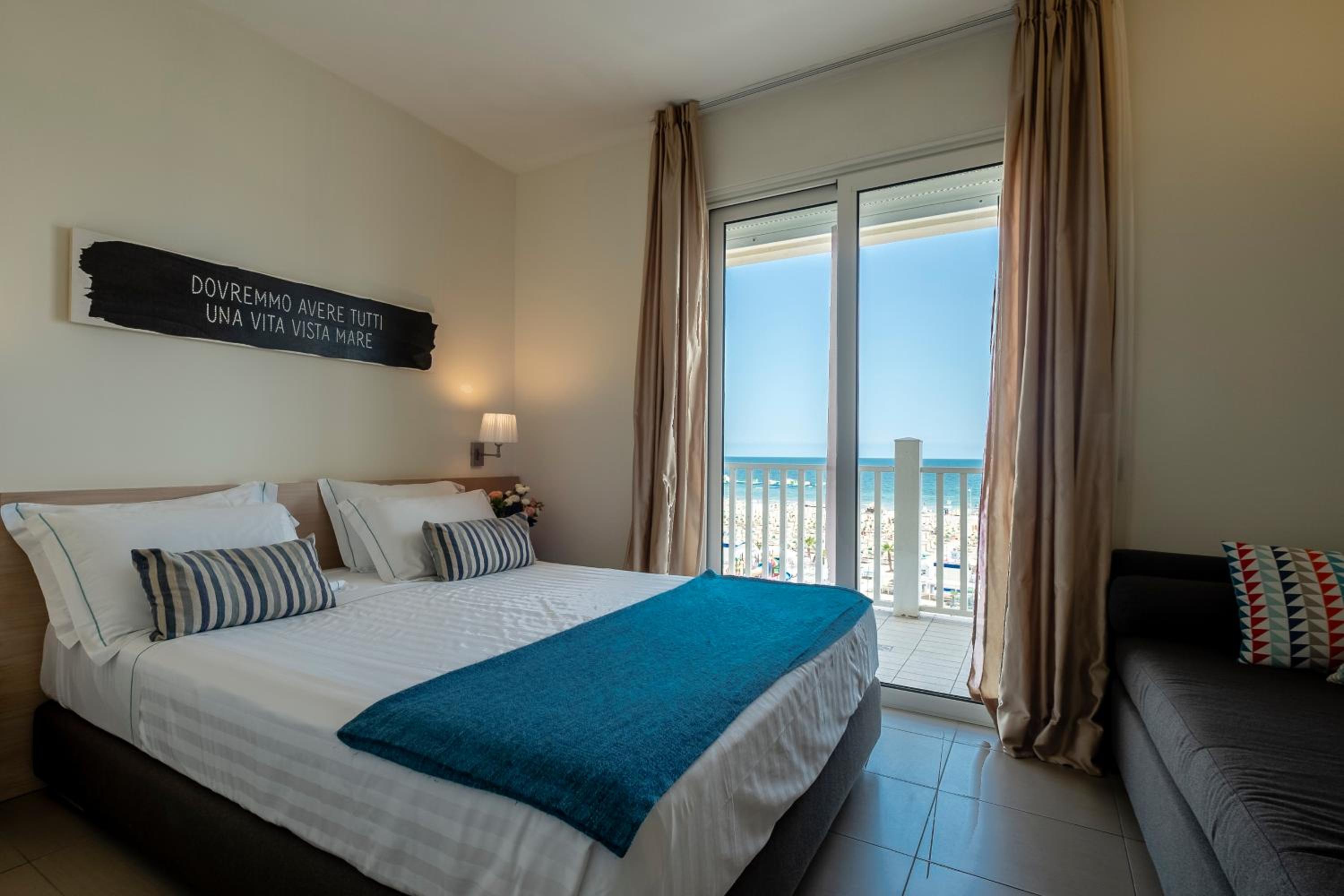 Suite with Sea View