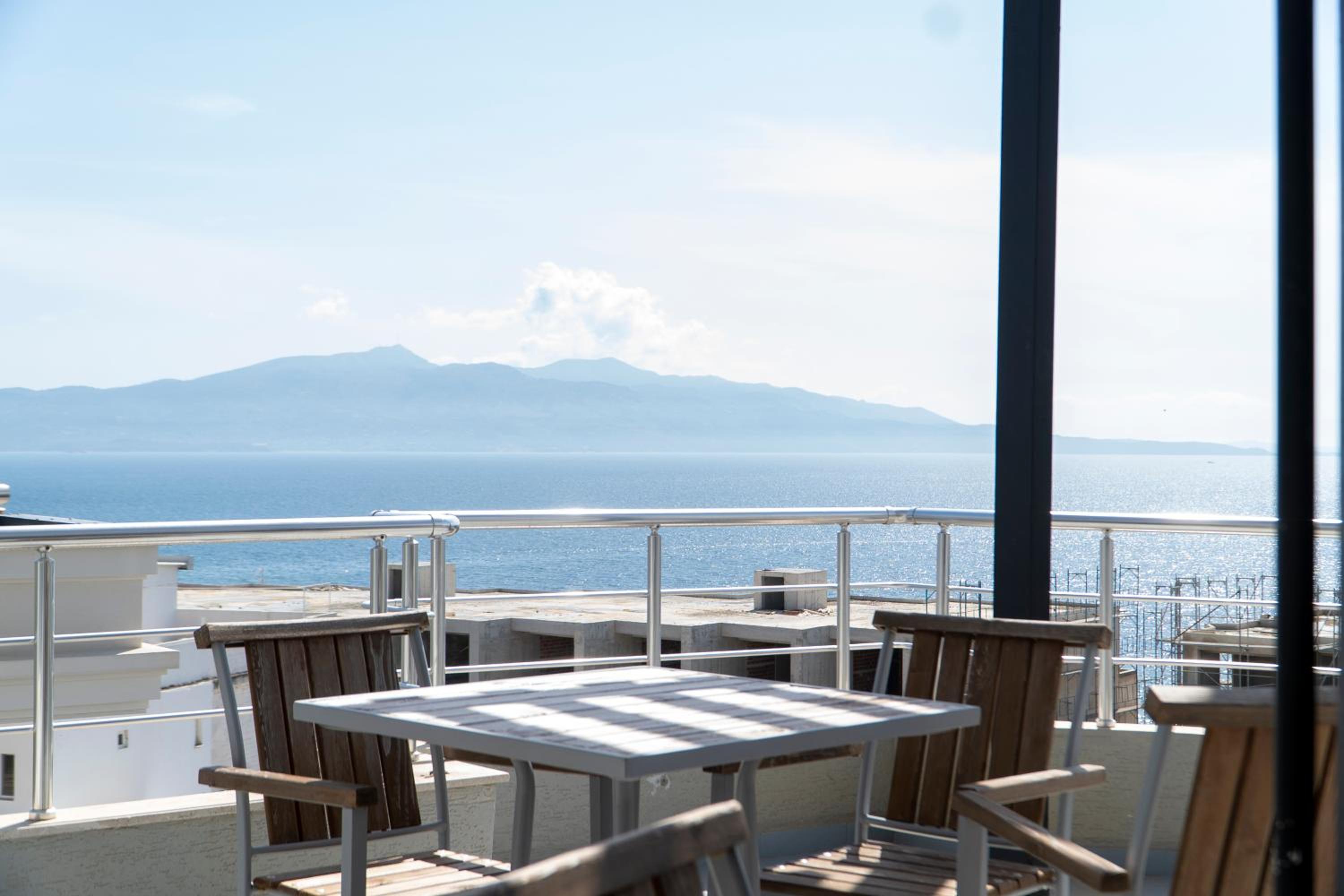 Suite With Terrace And Sea View