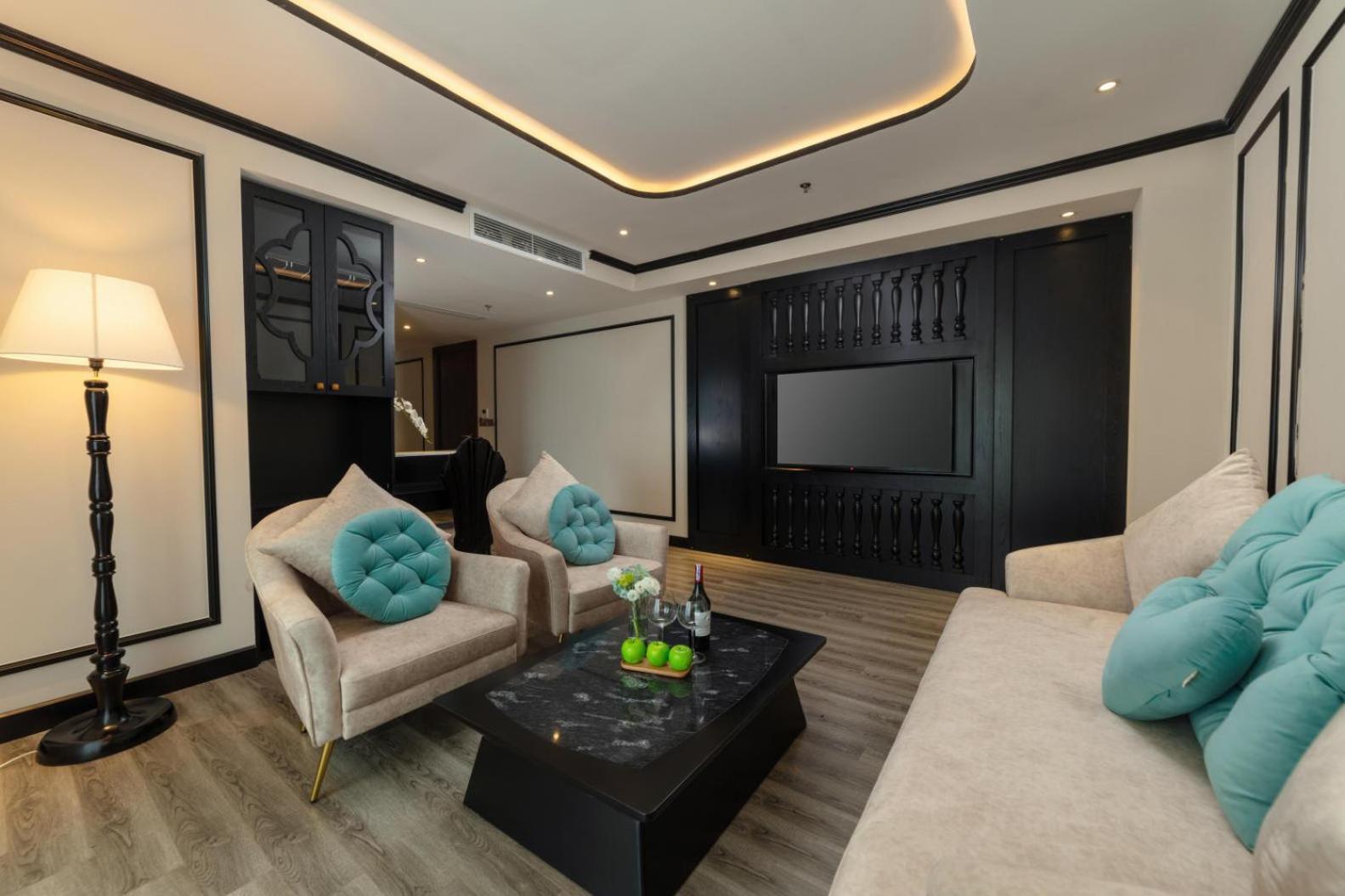 Junior Suite with Balcony
