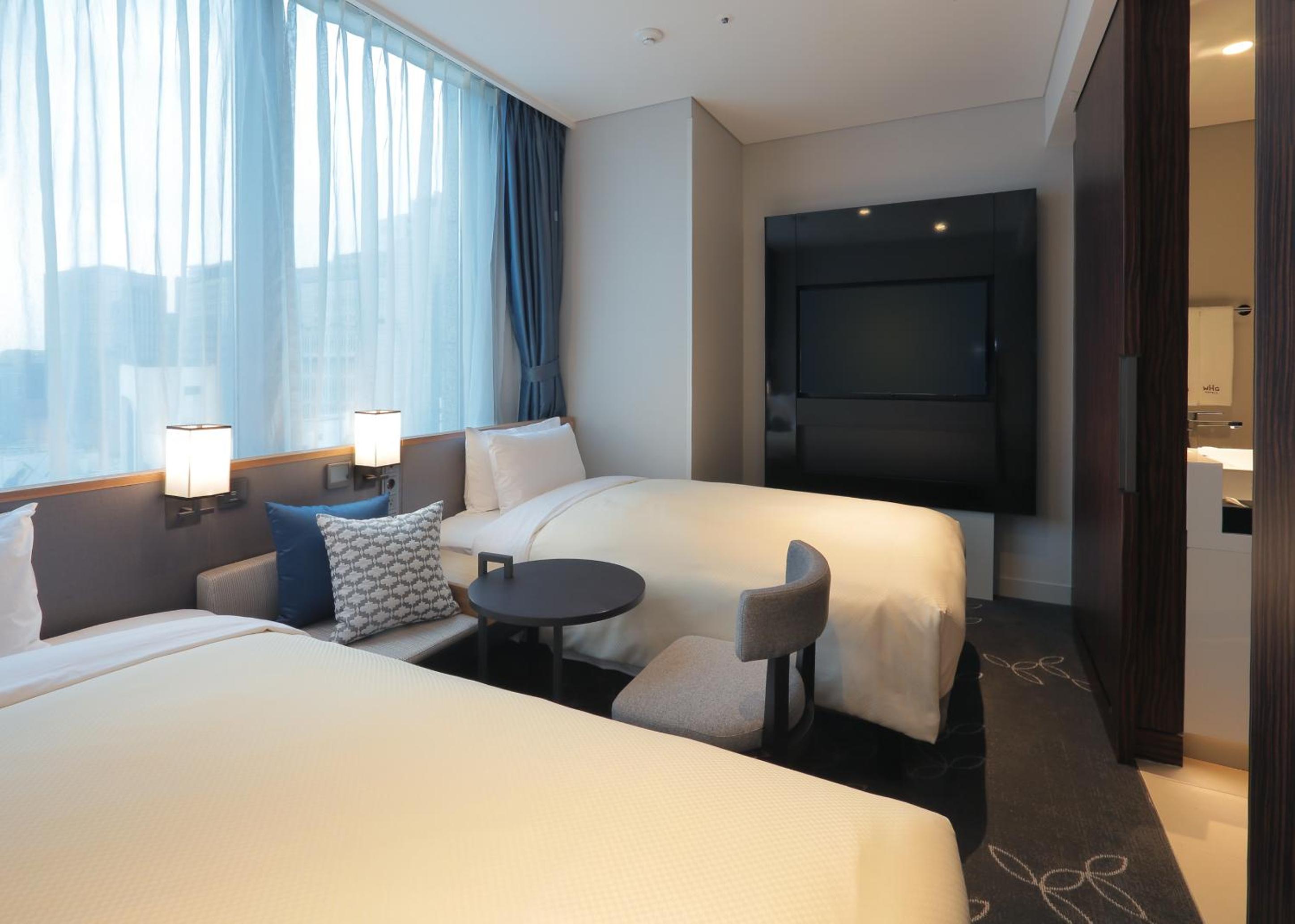 Run of House (Randomly assigned upon check-in)