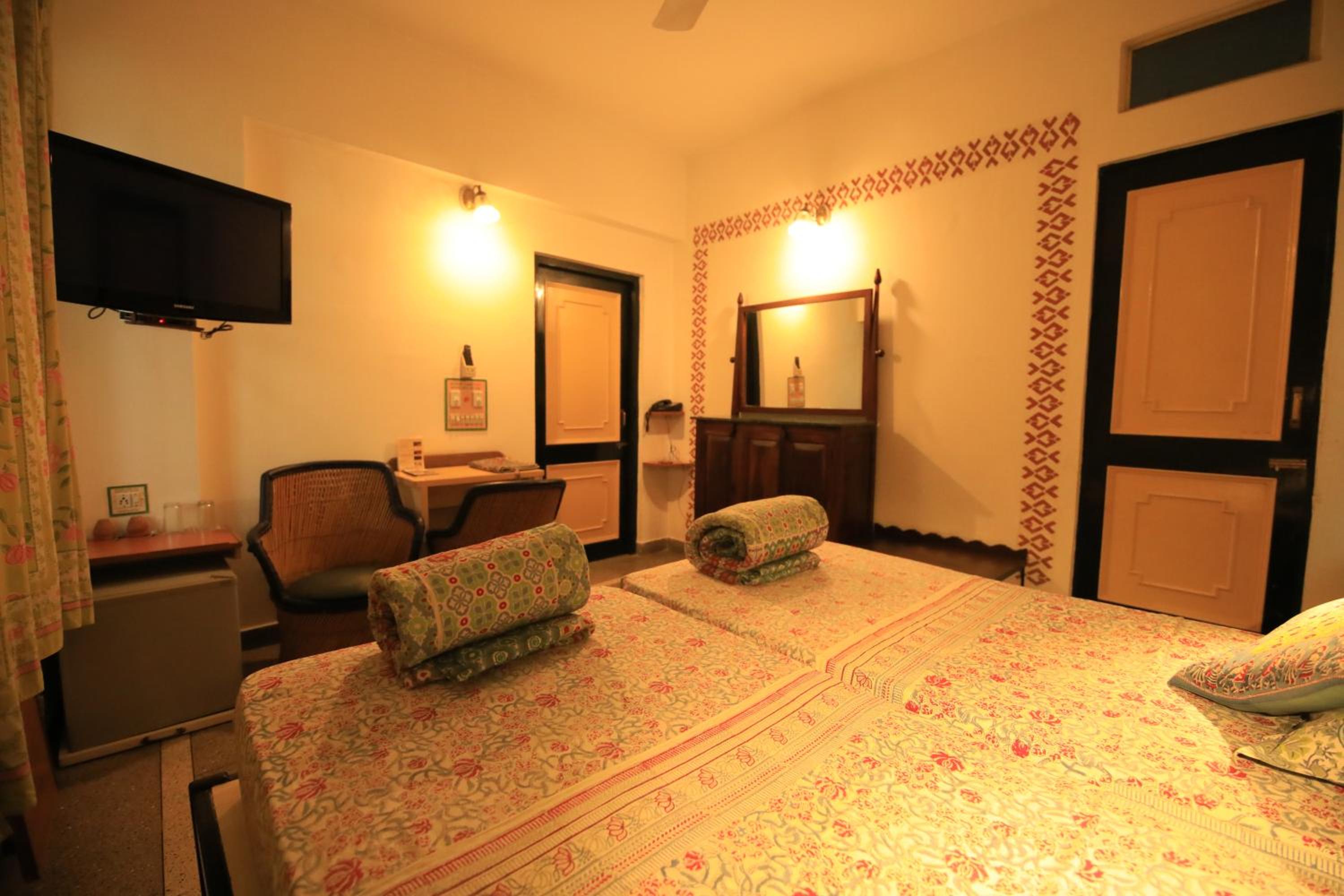 Deluxe Double or Twin Room