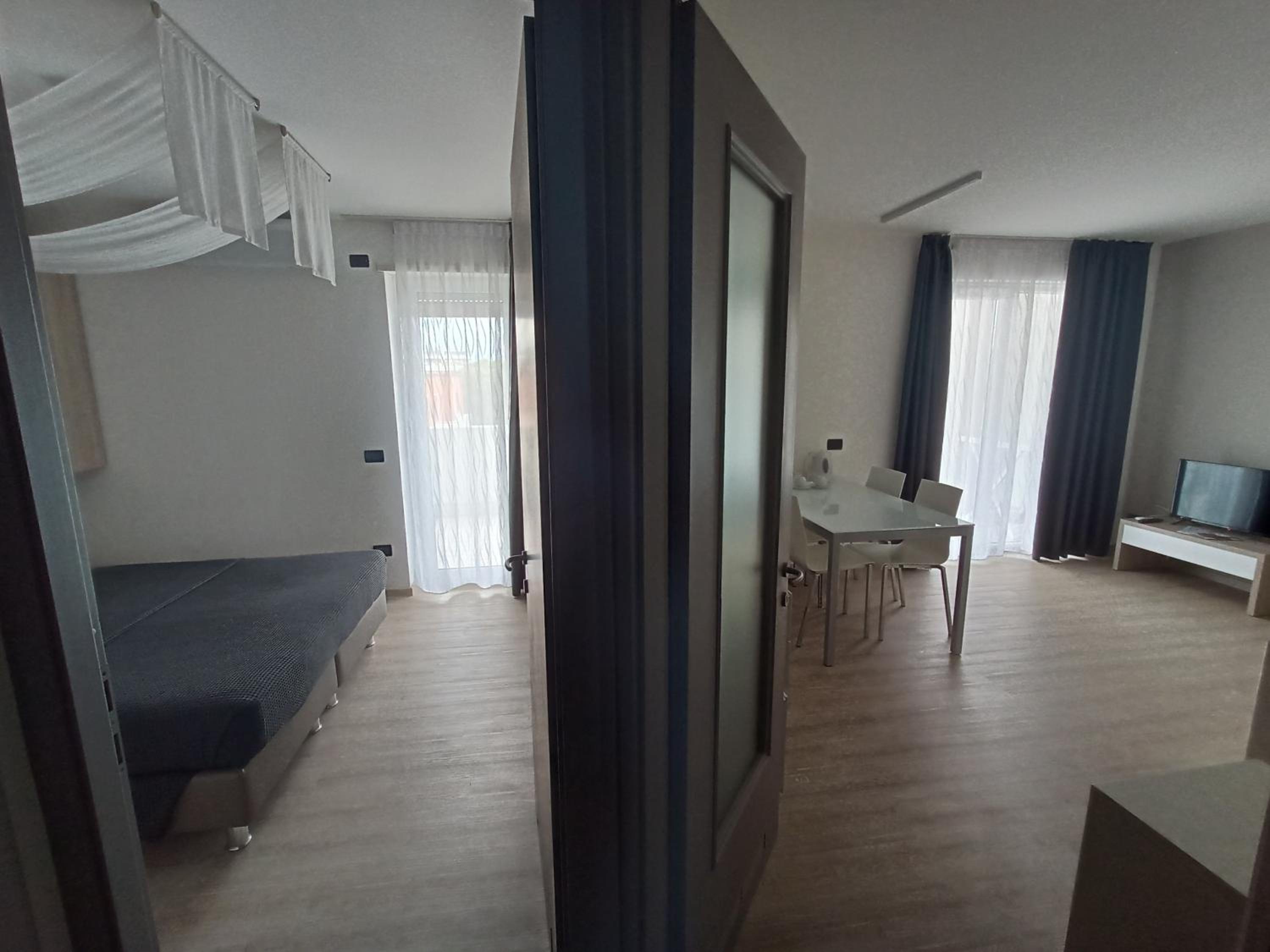 Junior Suite with Balcony