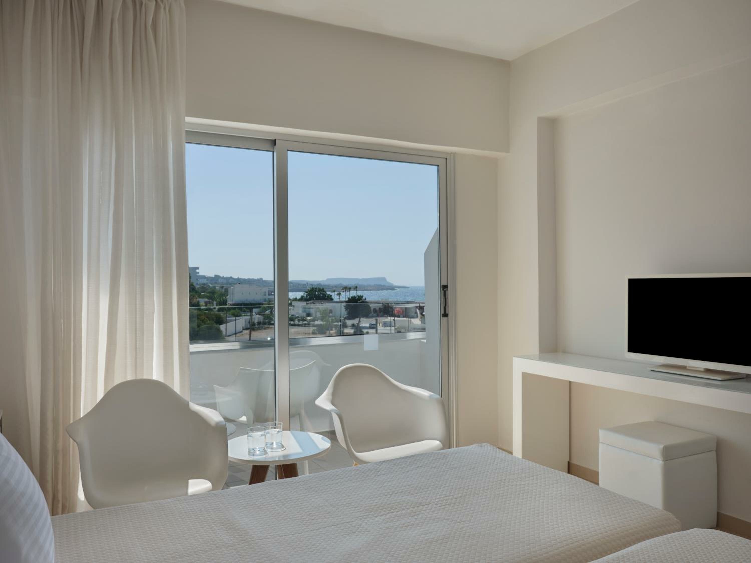 Twin Room Sea View