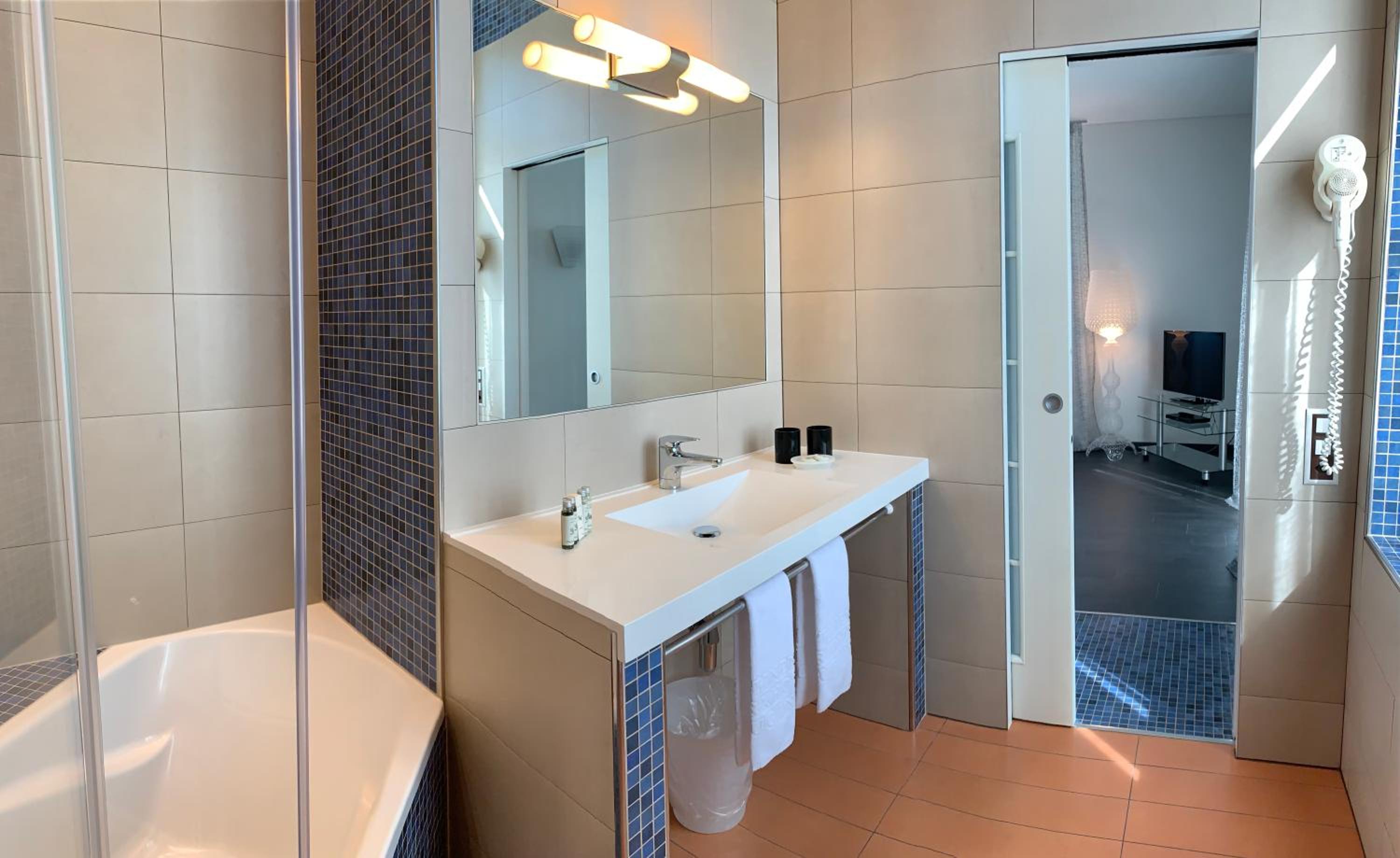 Superior Top Twin Room