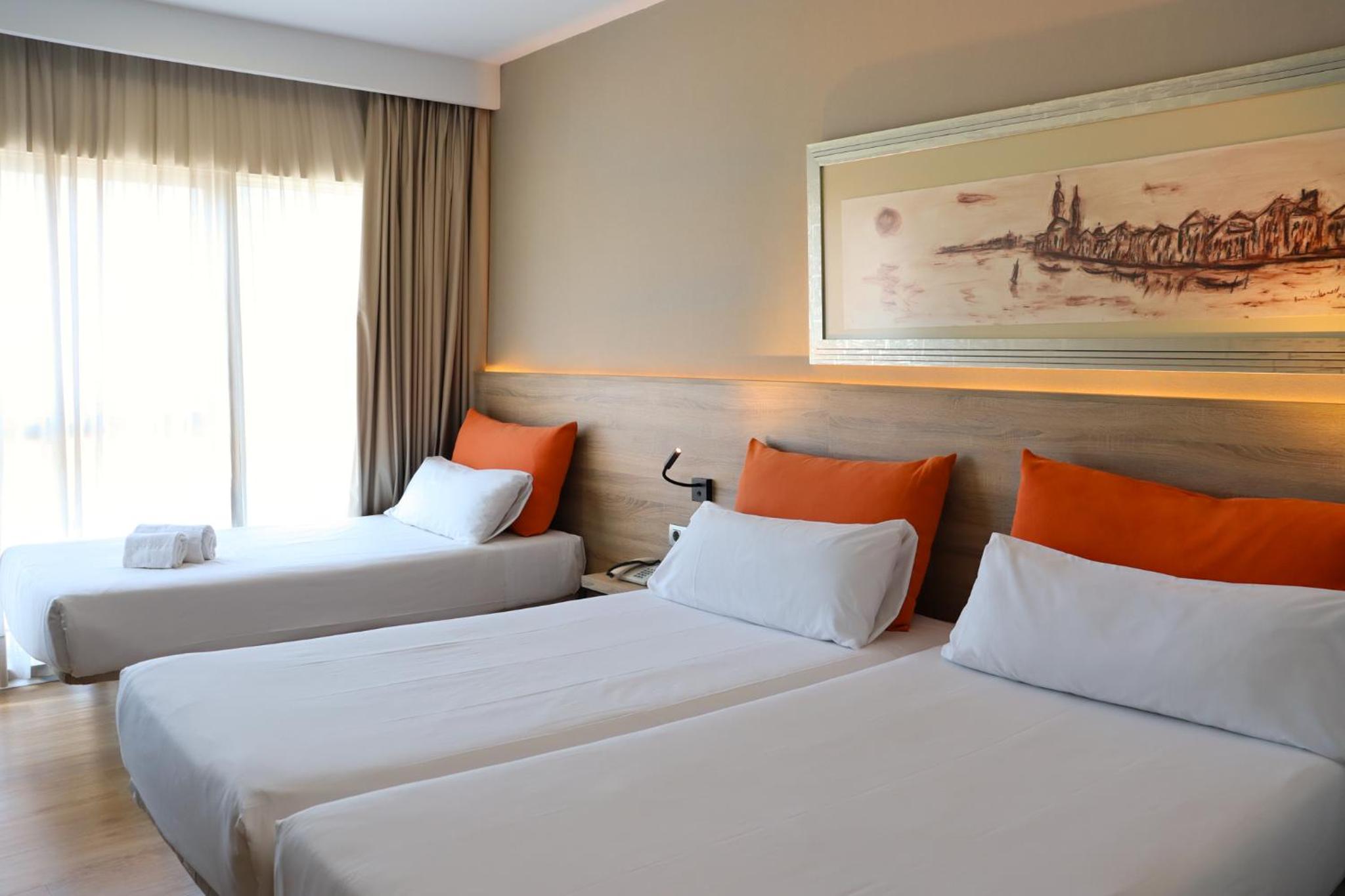 Twin Room with Extra Bed