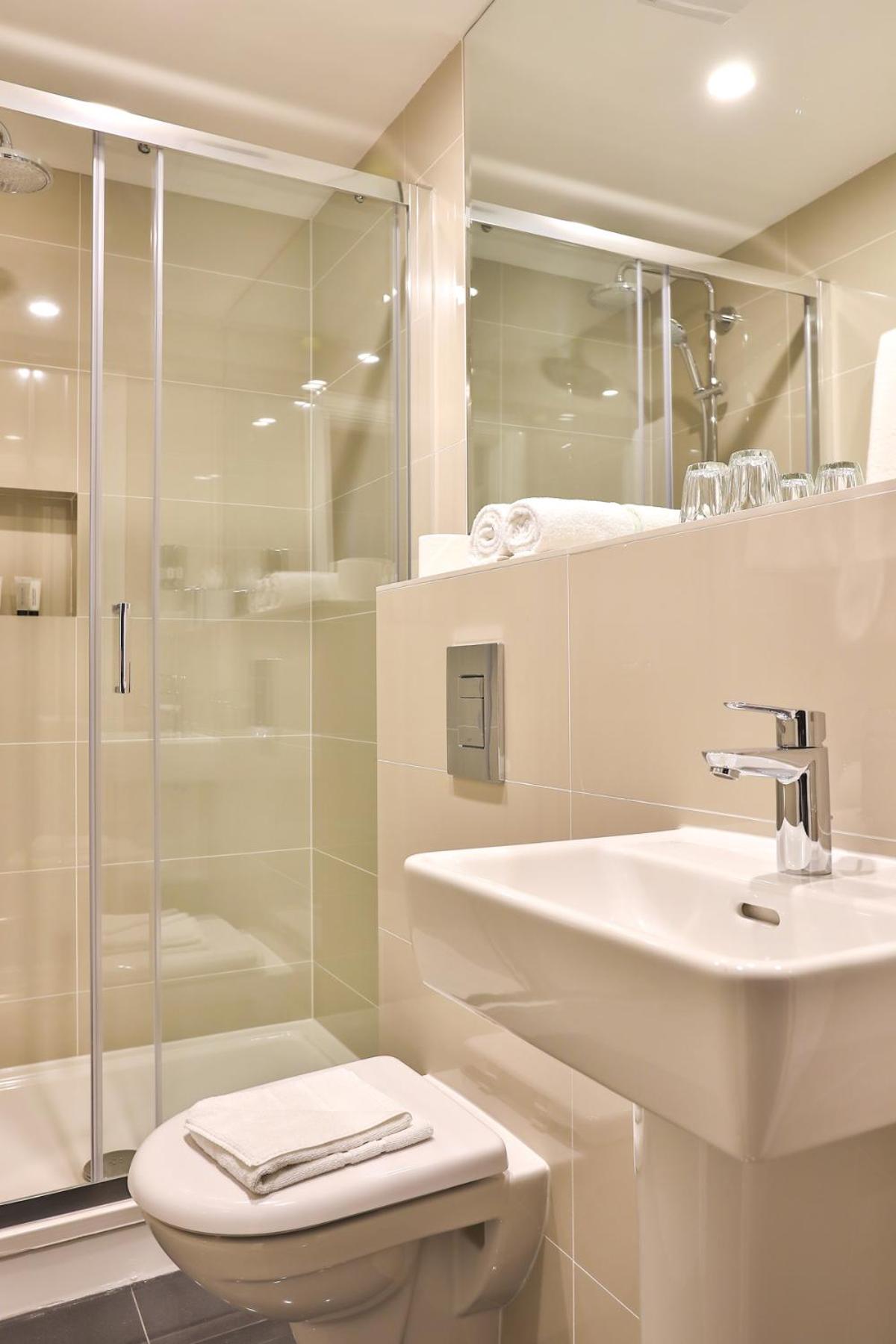 Executive Triple Room